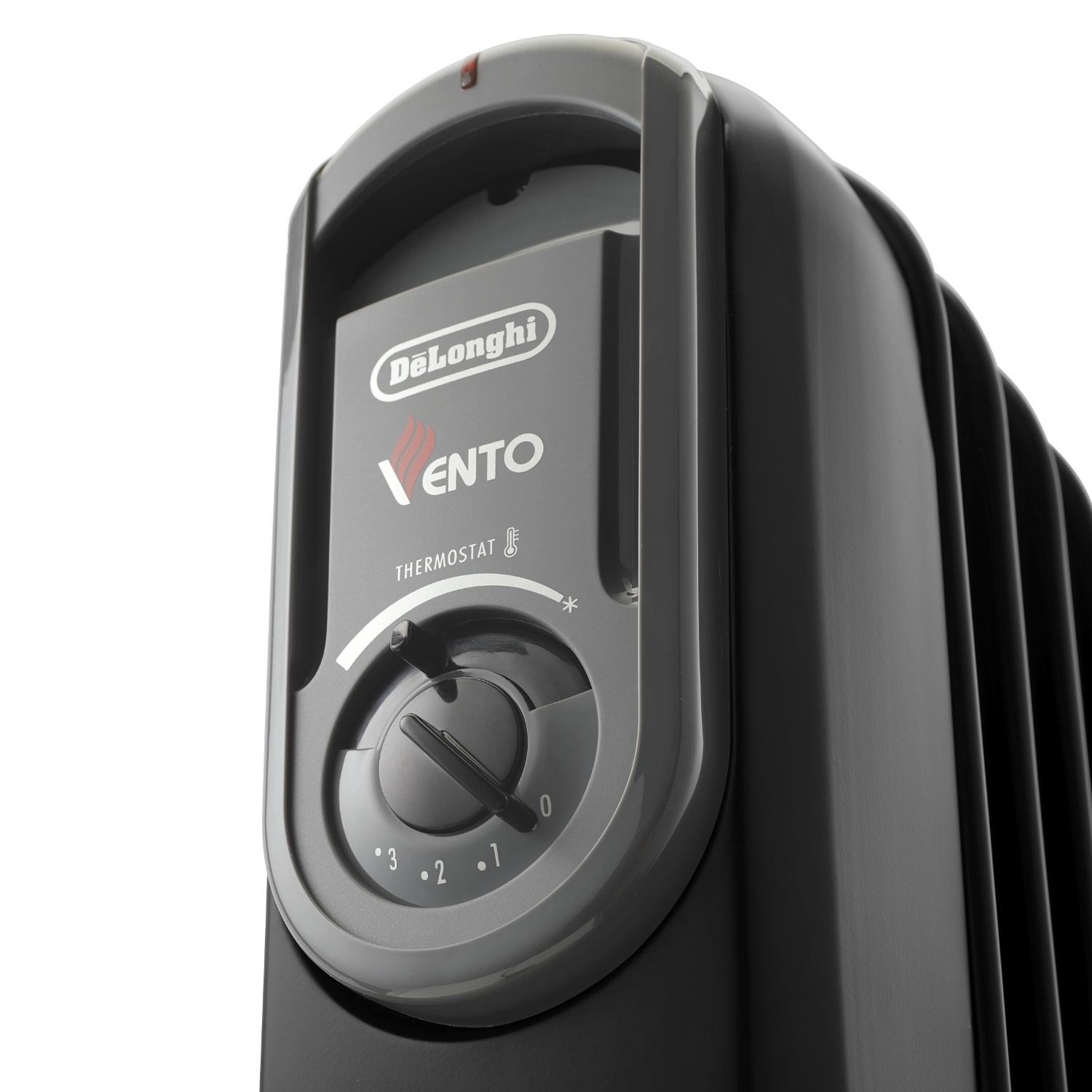 Close-up van een zwart DeLonghi oliegevuld radiator bedieningspaneel met draaiknop.