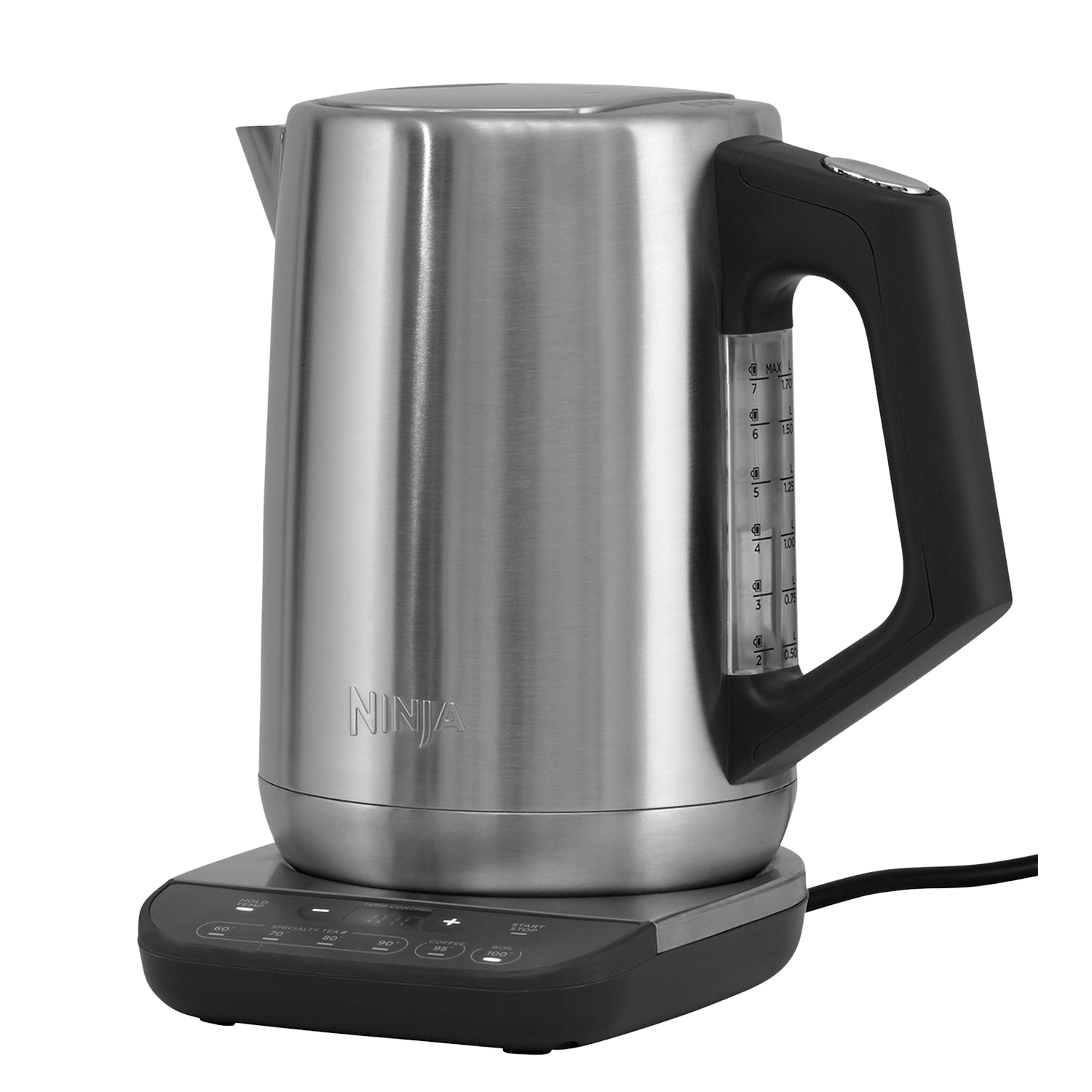 Elektryczny czajnik ze stali nierdzewnej na podstawie. Czarny uchwyt ma wskaźnik poziomu wody. Czarne tło.