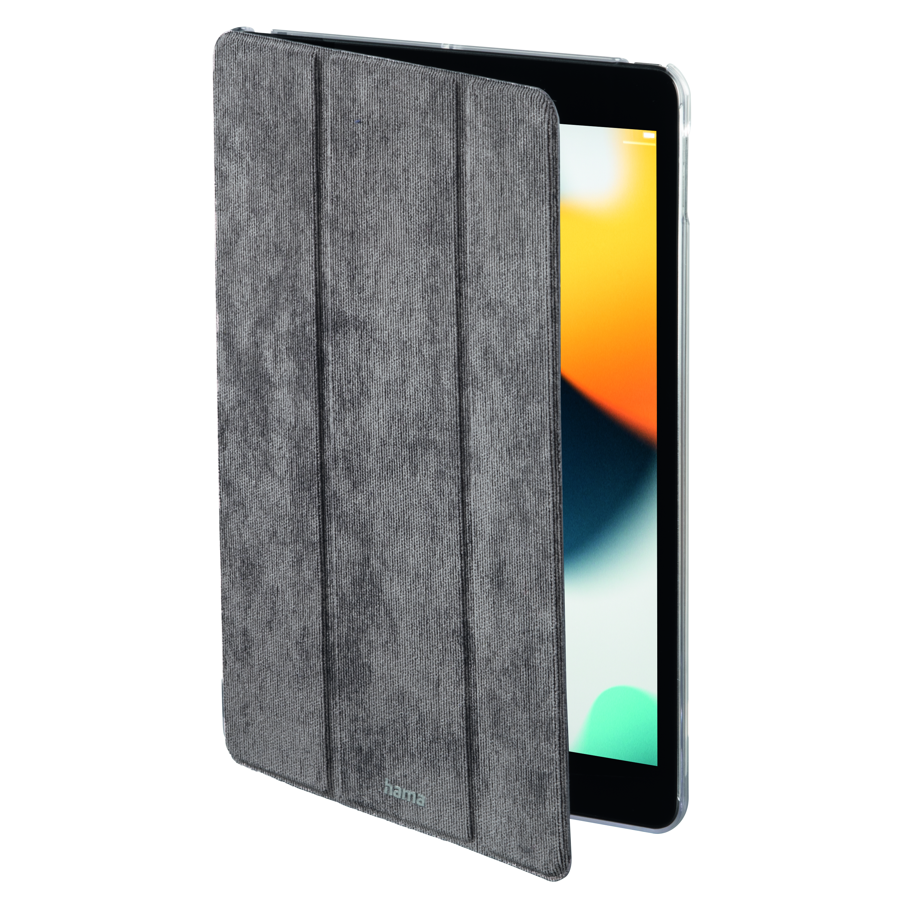 Ein iPad in einem grauen, faltbaren Gehäuse. Das Gehäuse ist offen und zeigt den Bildschirm. Weißer Hintergrund.