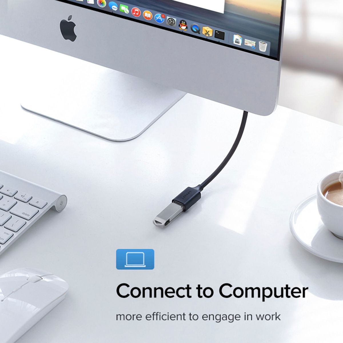 Konfiguracja komputera z podłączonym adapterem USB i tekstem, który mówi: Połącz z komputerem.