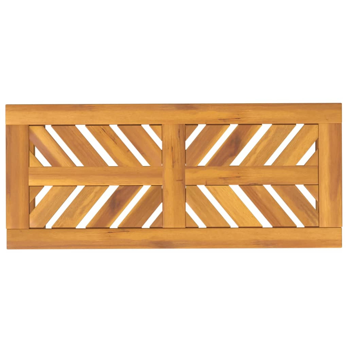 Eine Holz-Zaunplatte mit einem Kreuzmuster, braune Holzfarbe. Weißer Hintergrund.