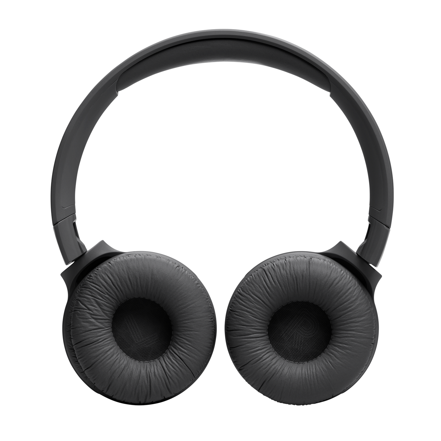 Czarne słuchawki, widok z przodu, czarne tło. Skóropodobne nauszniki.