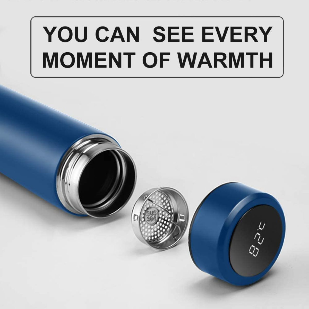 Blaue isolierte Wasserflasche, zerlegt. Hat eine Temperaturanzeige.