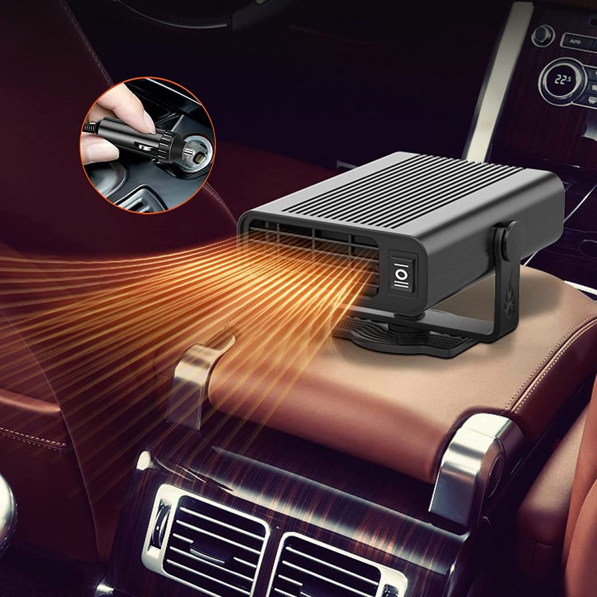 Eine schwarze Autoheizung wird in den Zigarettenanzünder eines Autos gesteckt und bläst warme Luft.