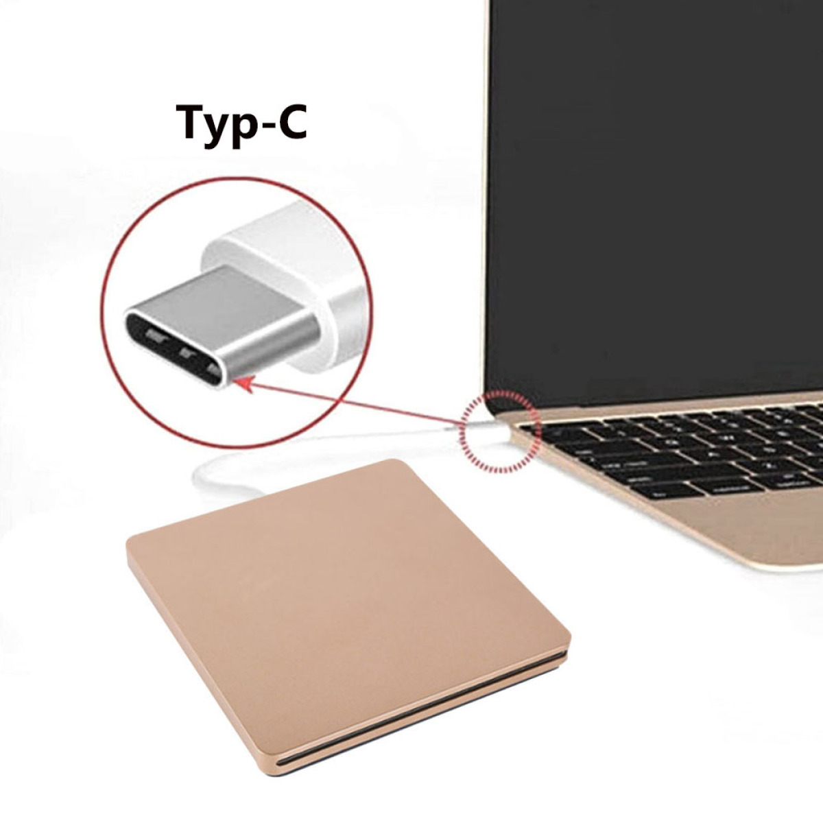 Ein USB-C-Anschluss, der in einen Laptop eingesteckt ist, mit einer goldfarbenen externen Festplatte.