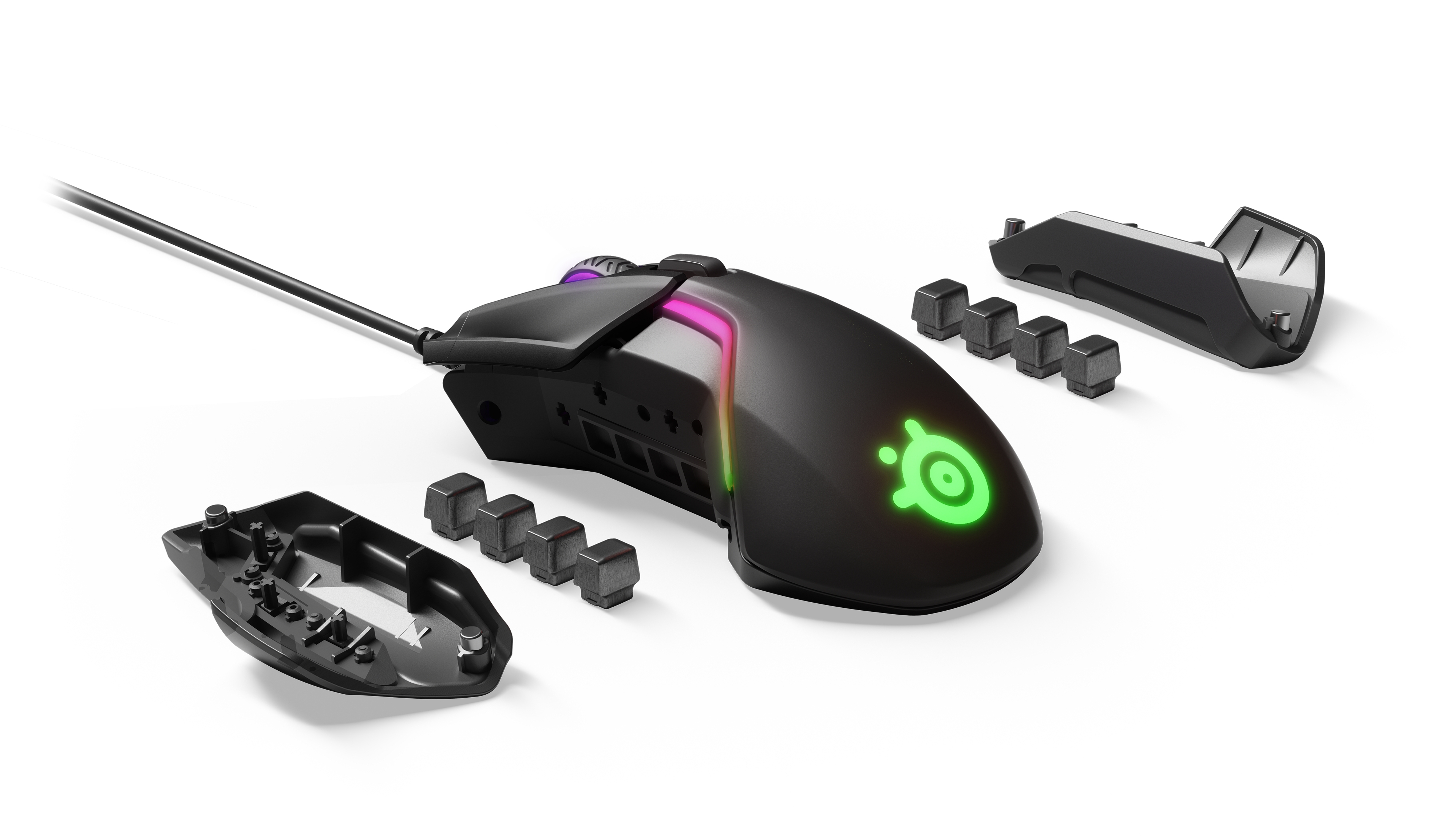Eine schwarze Gaming-Maus mit beleuchtetem Logo und schwarzen abnehmbaren Teilen.