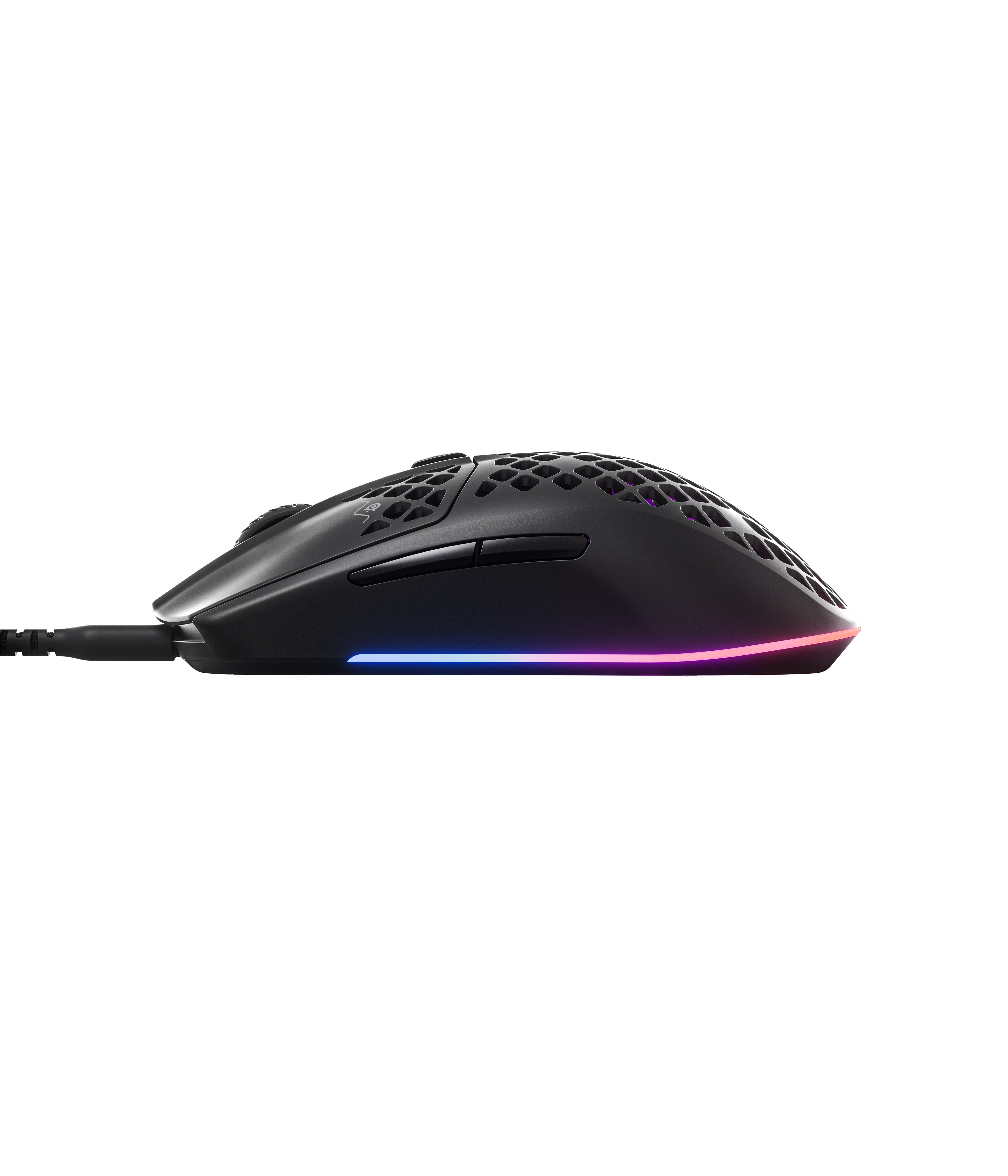 Schwarze Gaming-Maus mit Wabenmuster und RGB-Beleuchtung am unteren Rand.