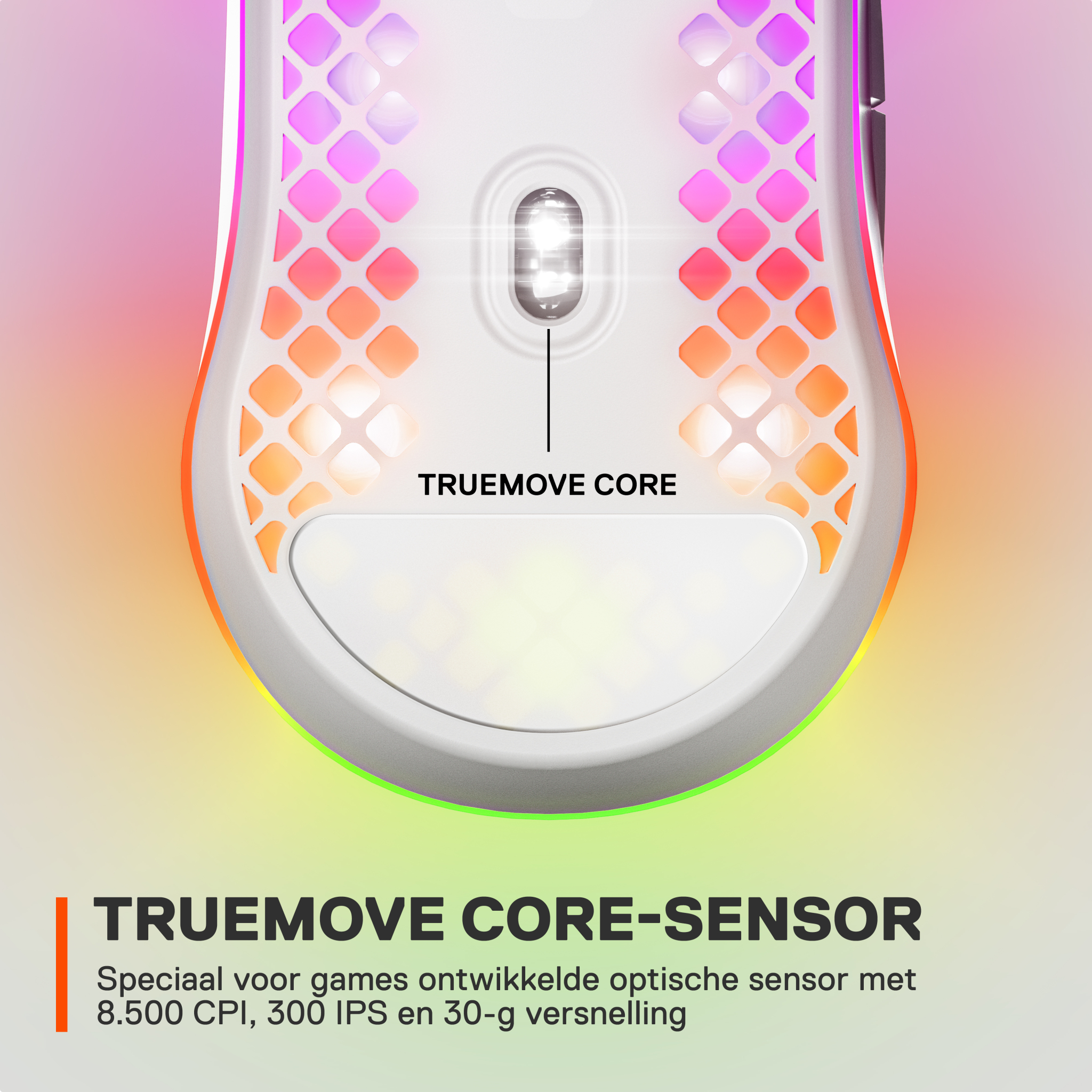 Weiße Gaming-Maus mit RGB-Beleuchtung, mit 'Truemove Core'-Sensor. Orange und lila Akzente.