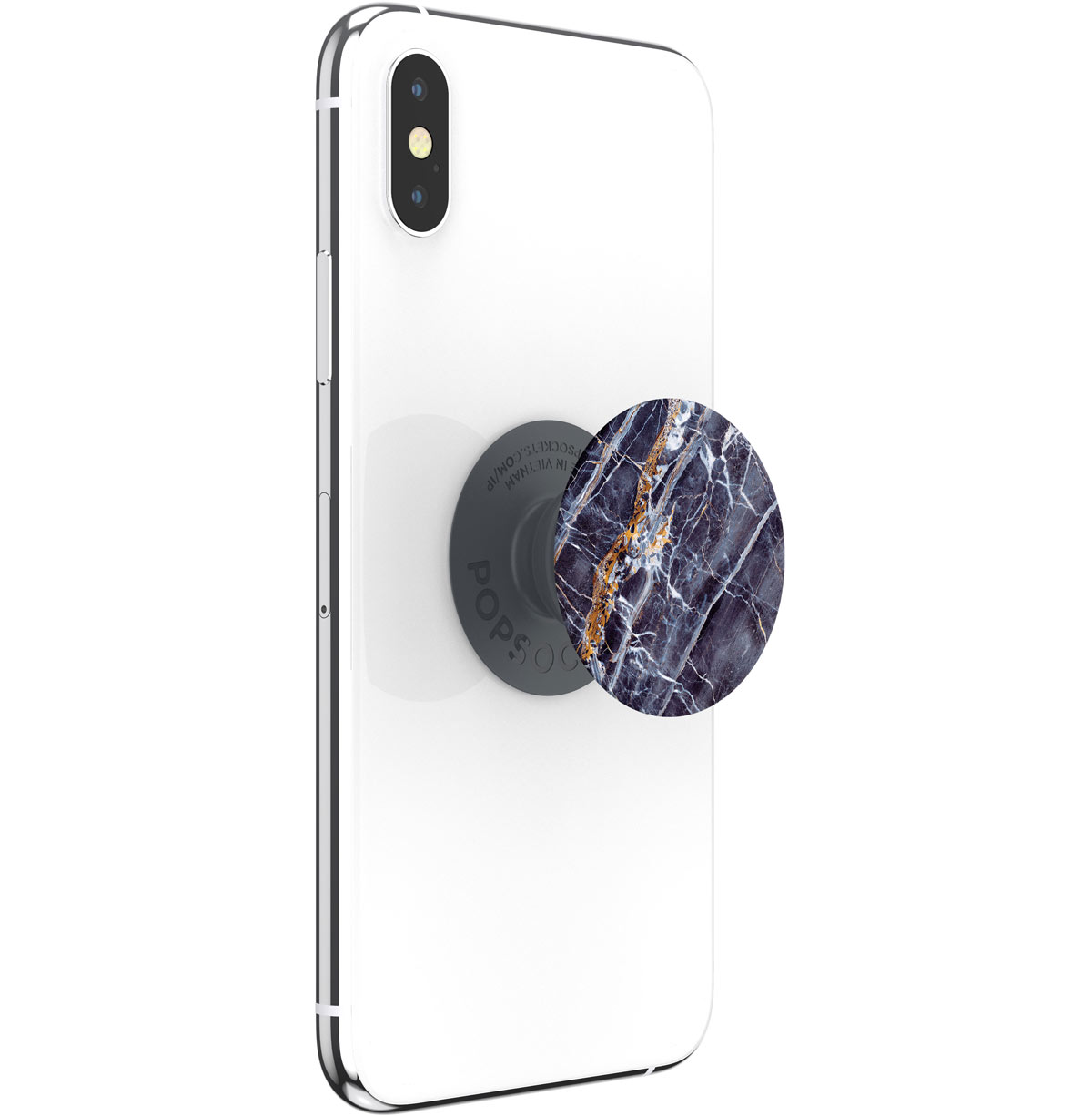 Weißes Telefon mit einem PopSocket mit Marmormuster, vor weißem Hintergrund.