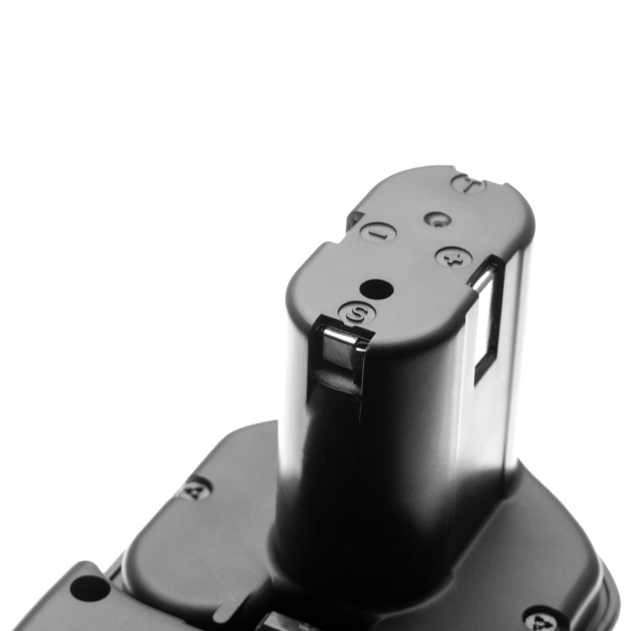 Eine schwarze Batterie mit einem S darauf. Sie ist angewinkelt und hat einen schwarzen Sockel.