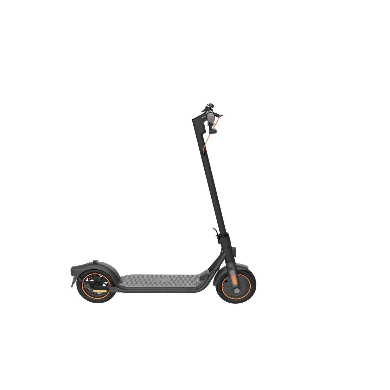 Zwarte elektrische scooter. Oranje accenten op wielen en stuur. Zwarte achtergrond.
