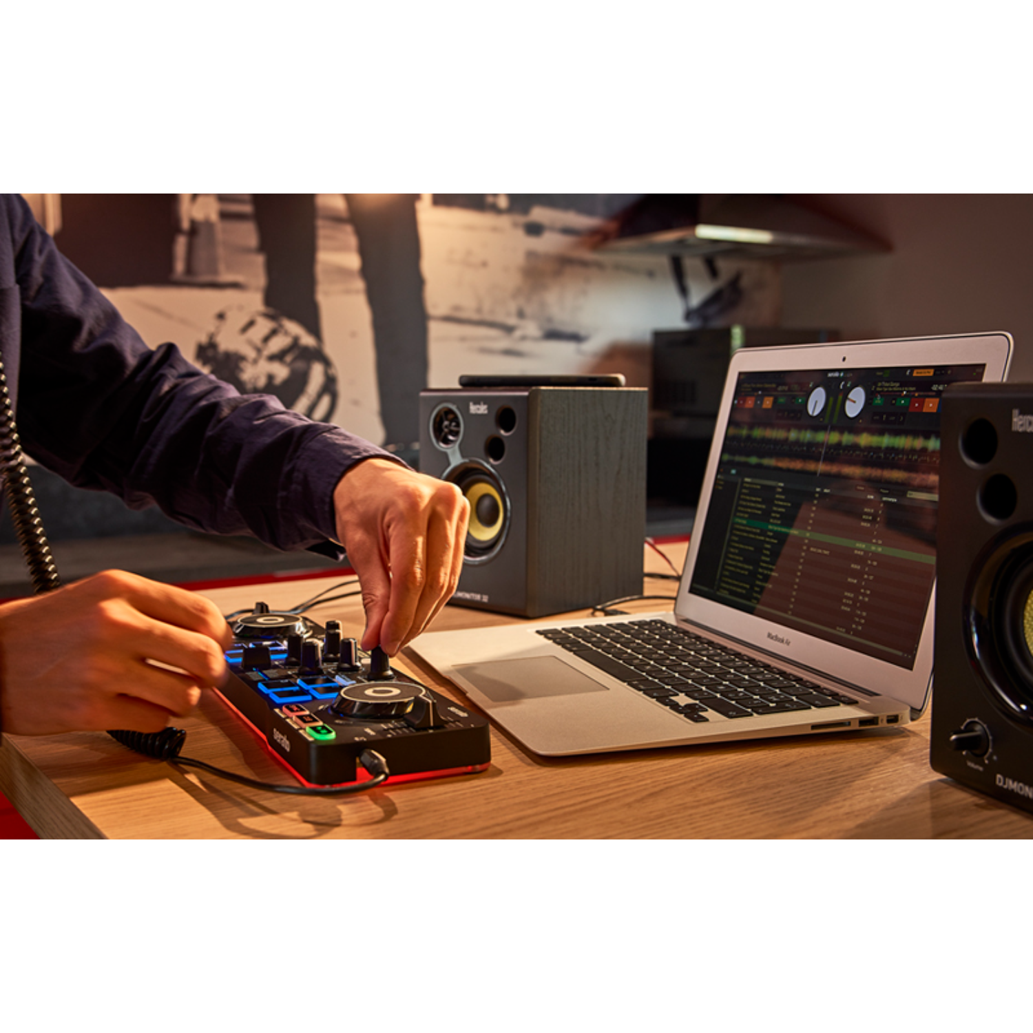 HERCULES Starlight DJ-controllers Zwart