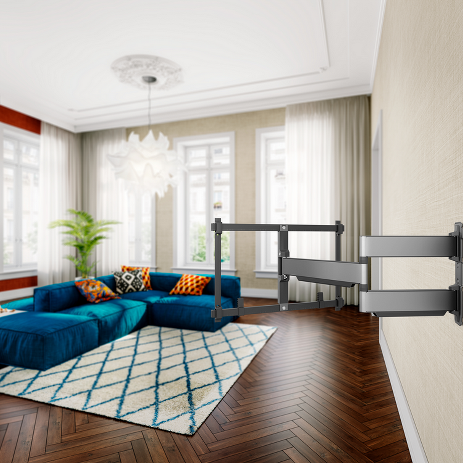 Salon z niebieską sofą i uchwytem do telewizora na ścianie.