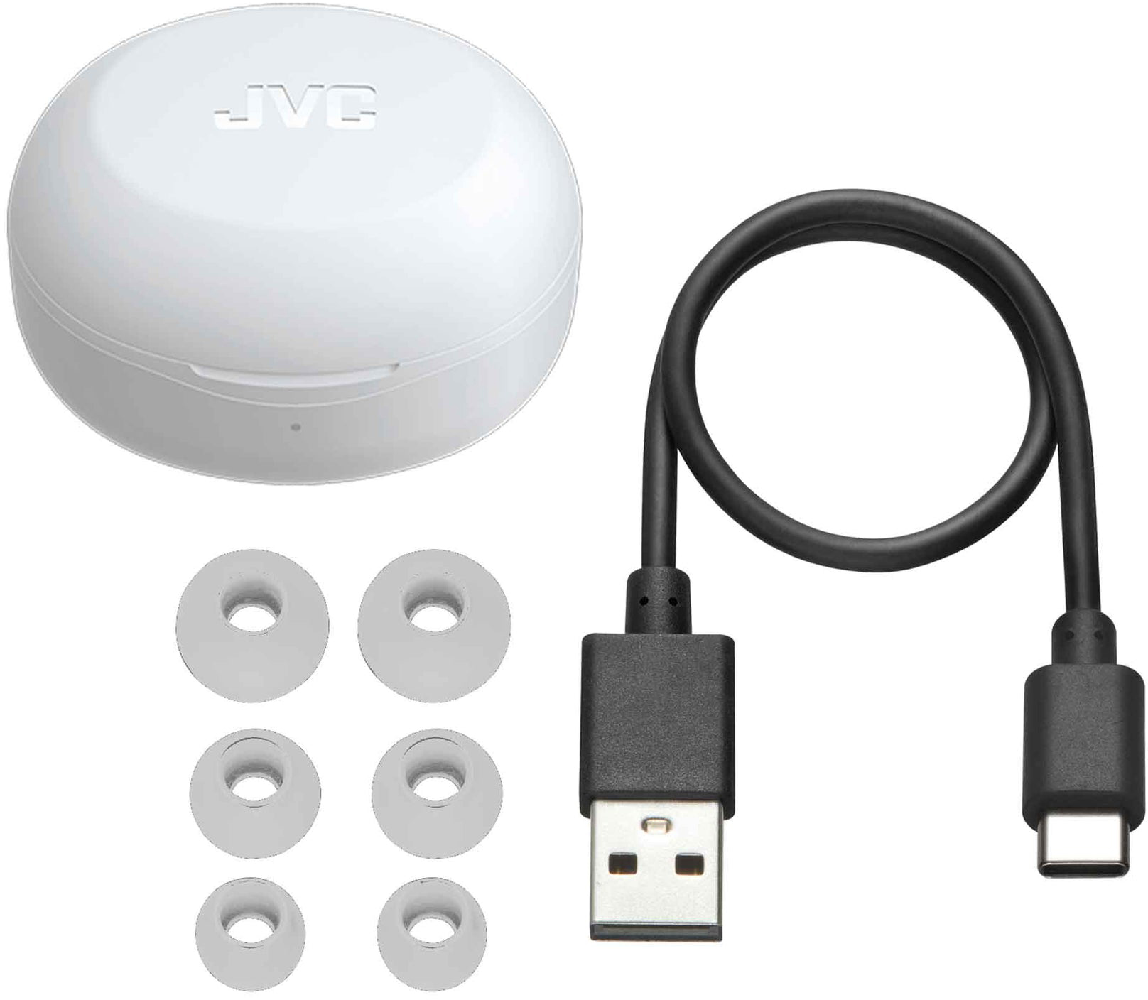 Białe słuchawki, etui ładujące oraz kabel USB ze złączami USB-A i USB-C.