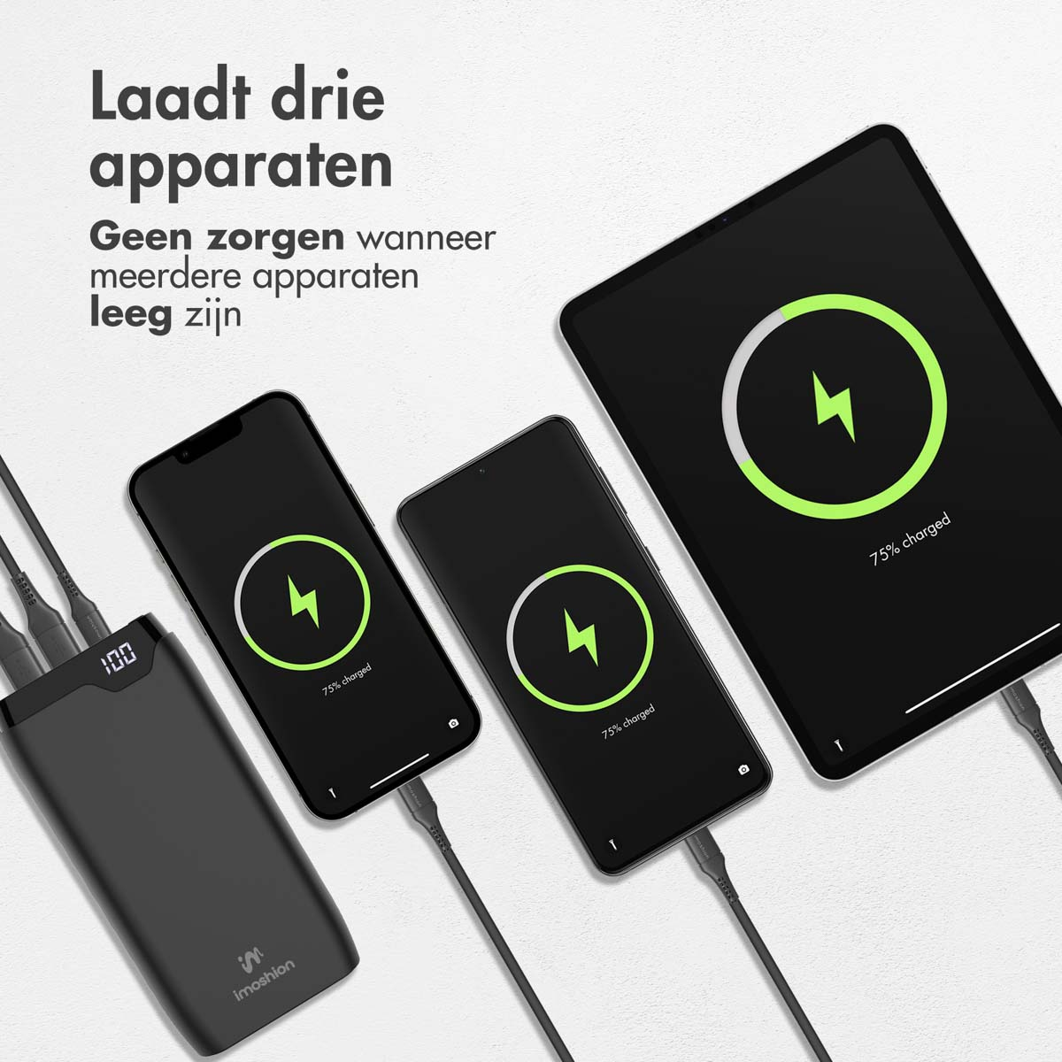 Schwarzes Ladegerät lädt drei Geräte: zwei Smartphones und ein Tablet.