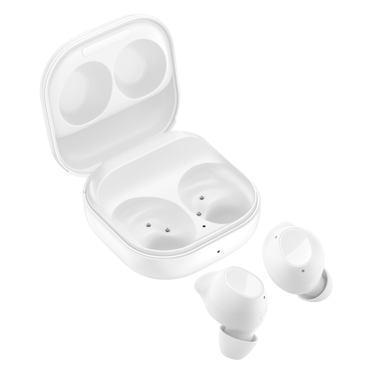 Białe słuchawki i etui ładujące. Etui jest otwarte. Dwa słuchawki z boku.