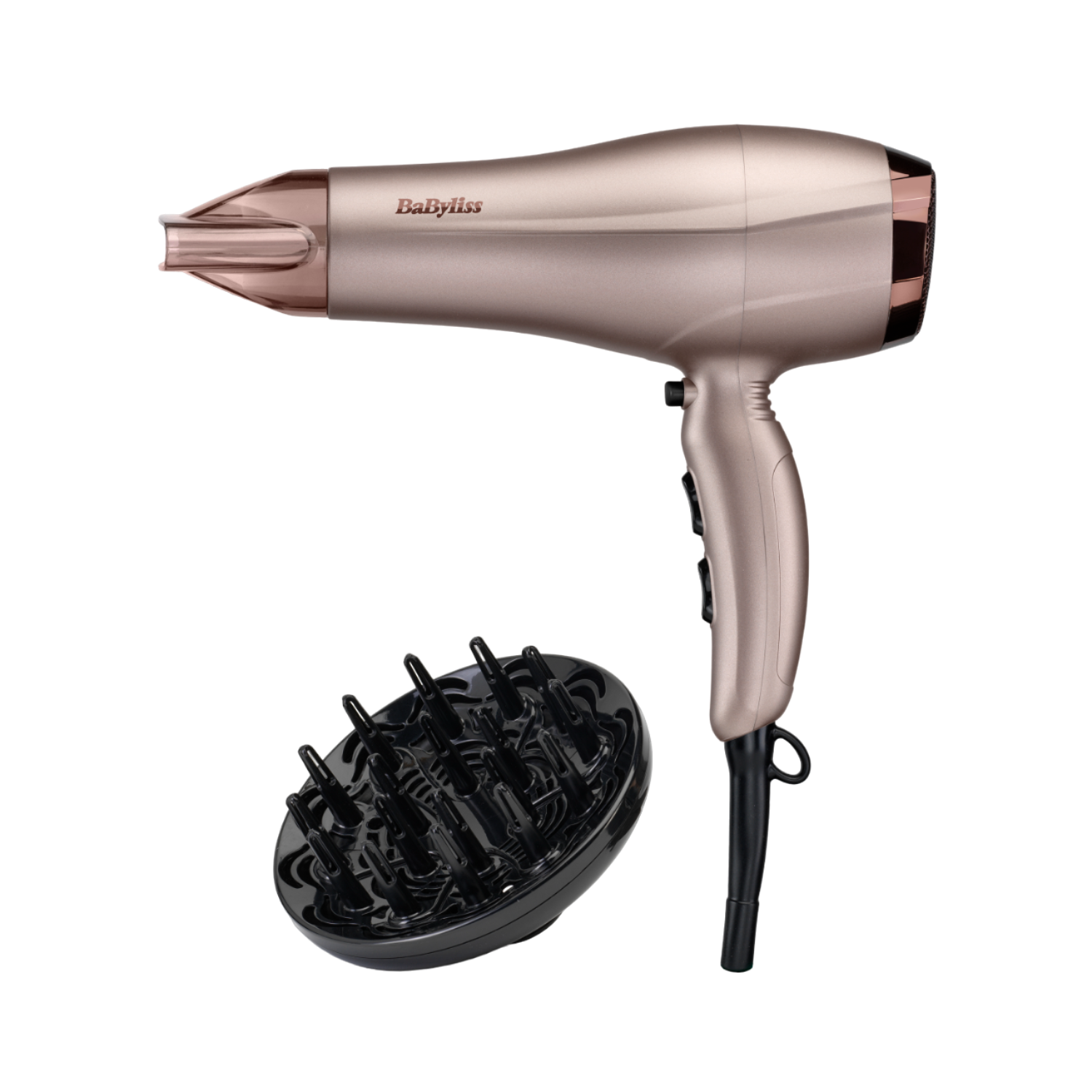 Un asciugacapelli Babyliss oro rosa, con un accessorio diffusore nero, su sfondo nero.