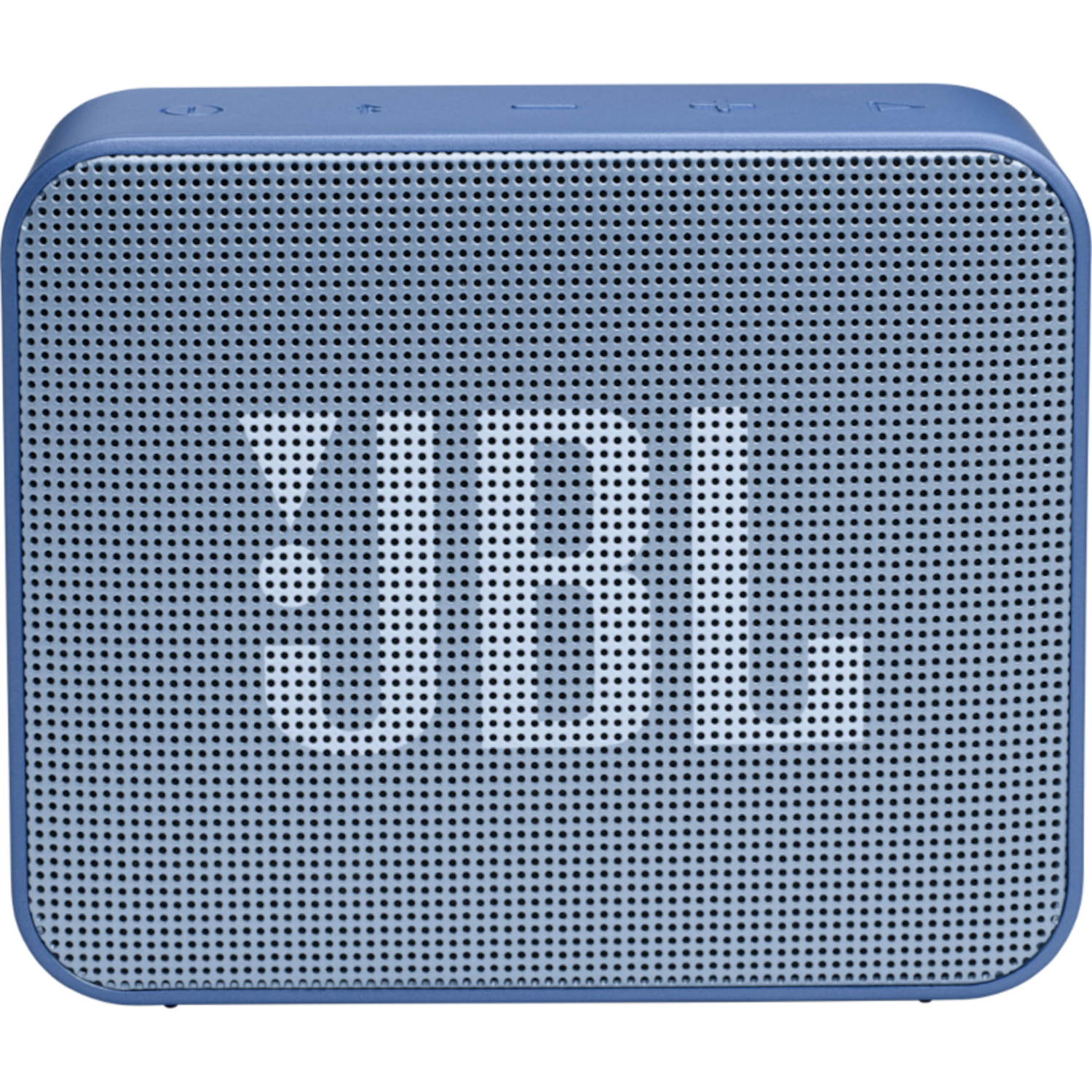 Niebieski głośnik przenośny JBL. Perforowany przód. Białe logo JBL. Z bliska.