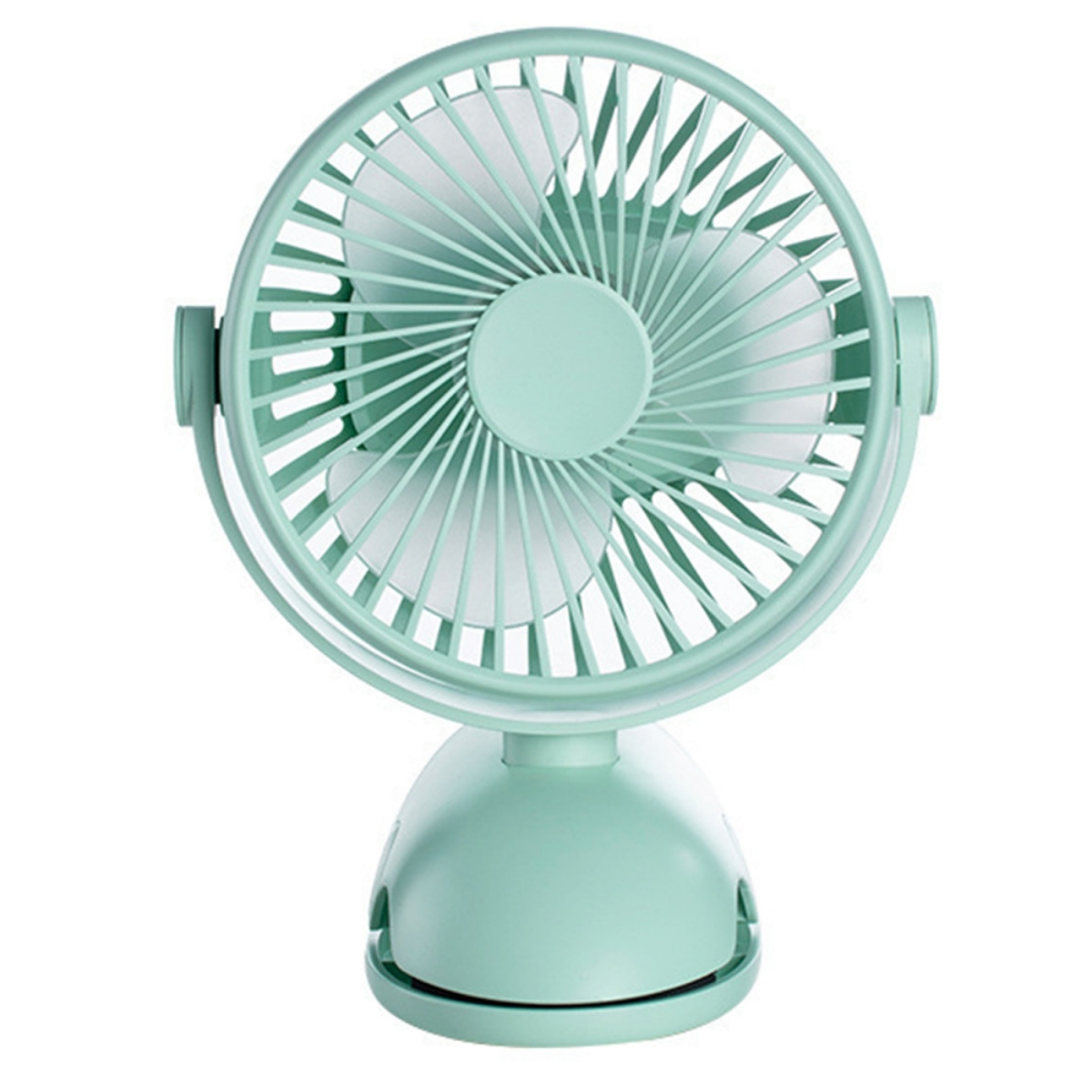 Ein hellgrüner Tischventilator mit Ständer, Flügeln und Schutzgitter, auf weißem Hintergrund.