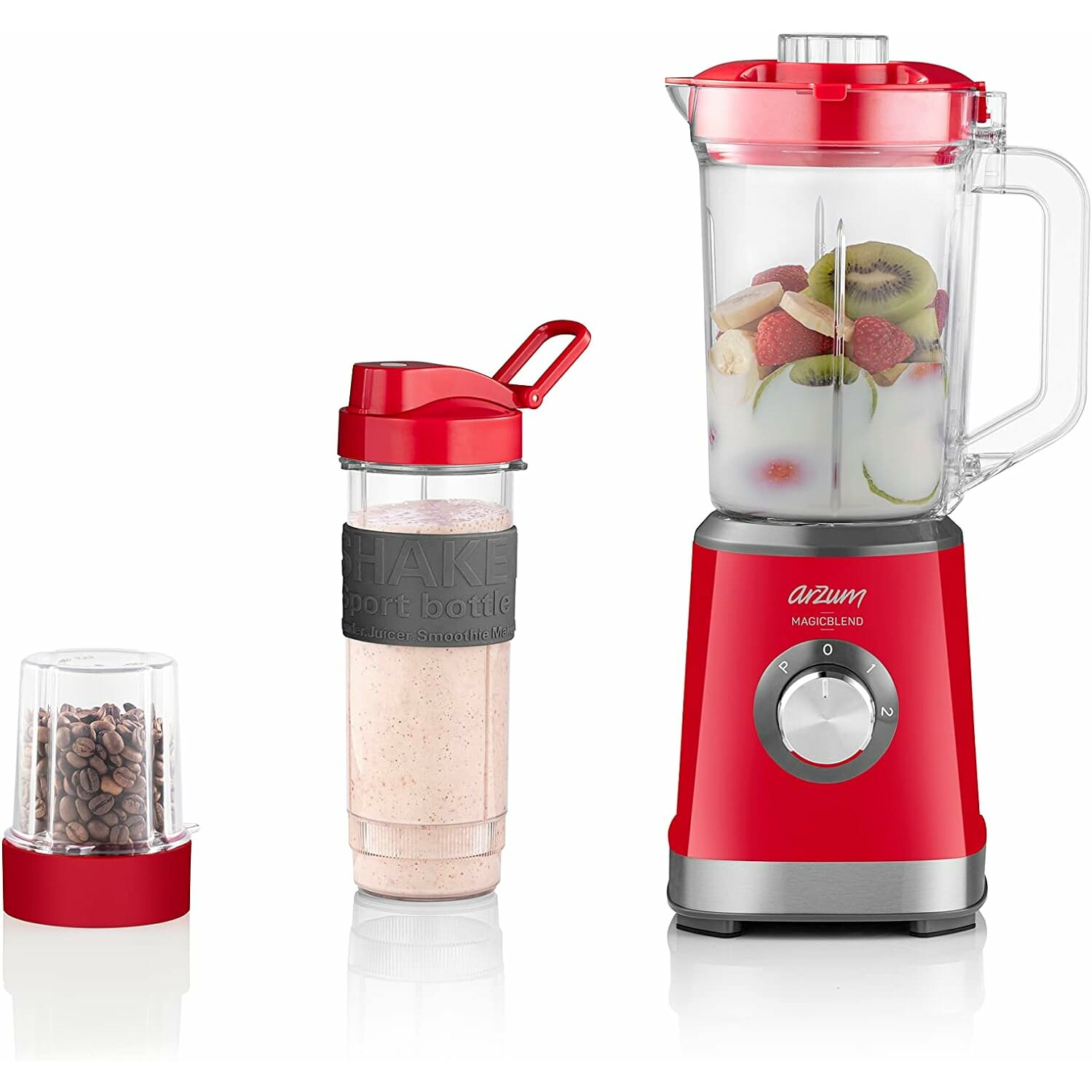 Roter Mixer mit einer Bohnentasse, einer Shakerflasche und einem Mixbecher. Weißer Hintergrund.