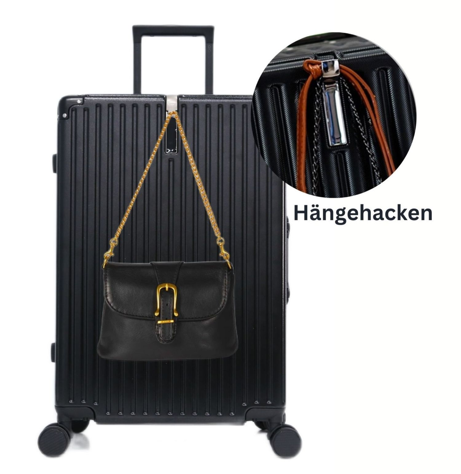 Schwarzer Koffer mit einer schwarzen Handtasche, die über eine goldene Kette daran hängt. Die Tasche hat eine goldene Schnalle.