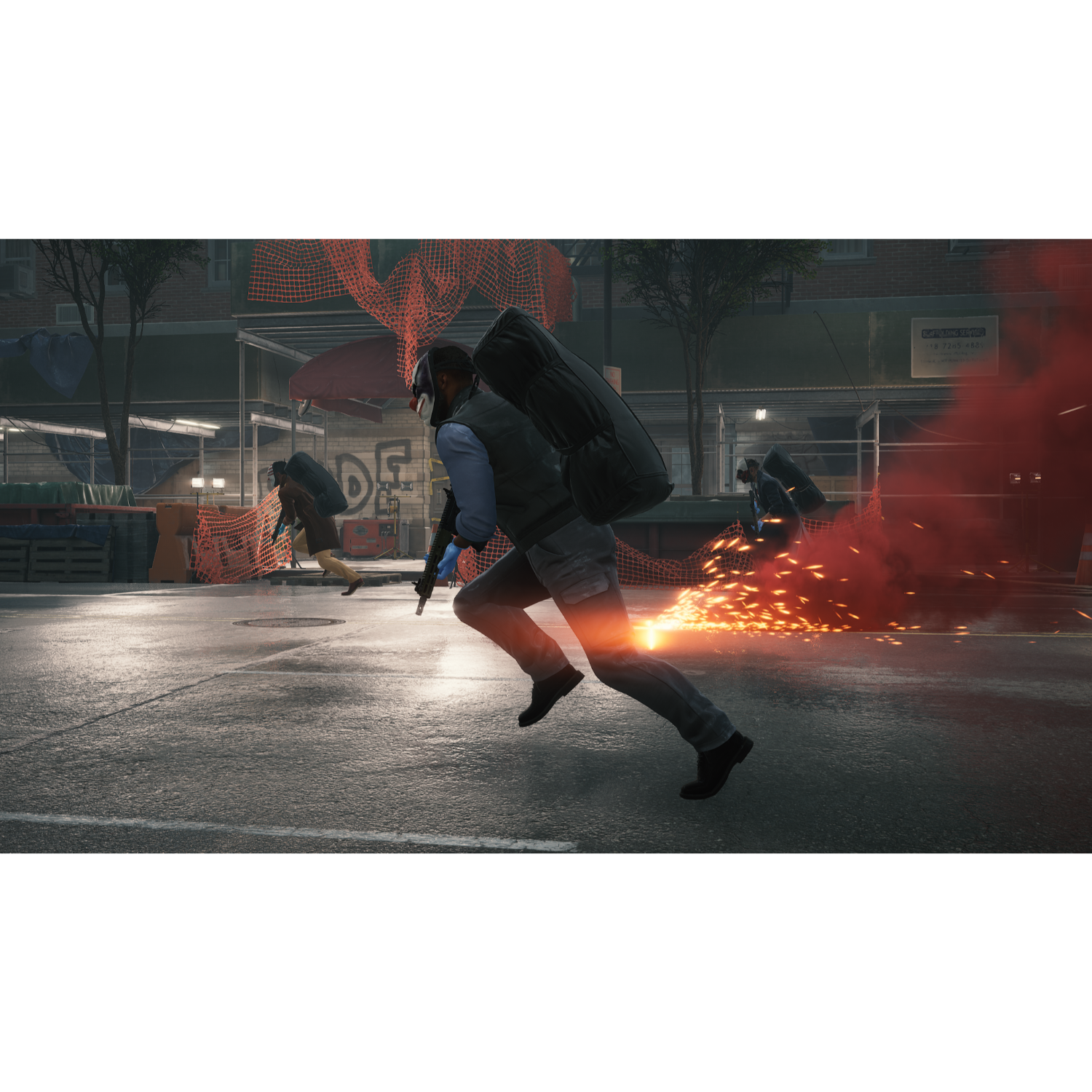 Scena di gioco: un personaggio corre, altre figure sullo sfondo con esplosioni e fuoco.