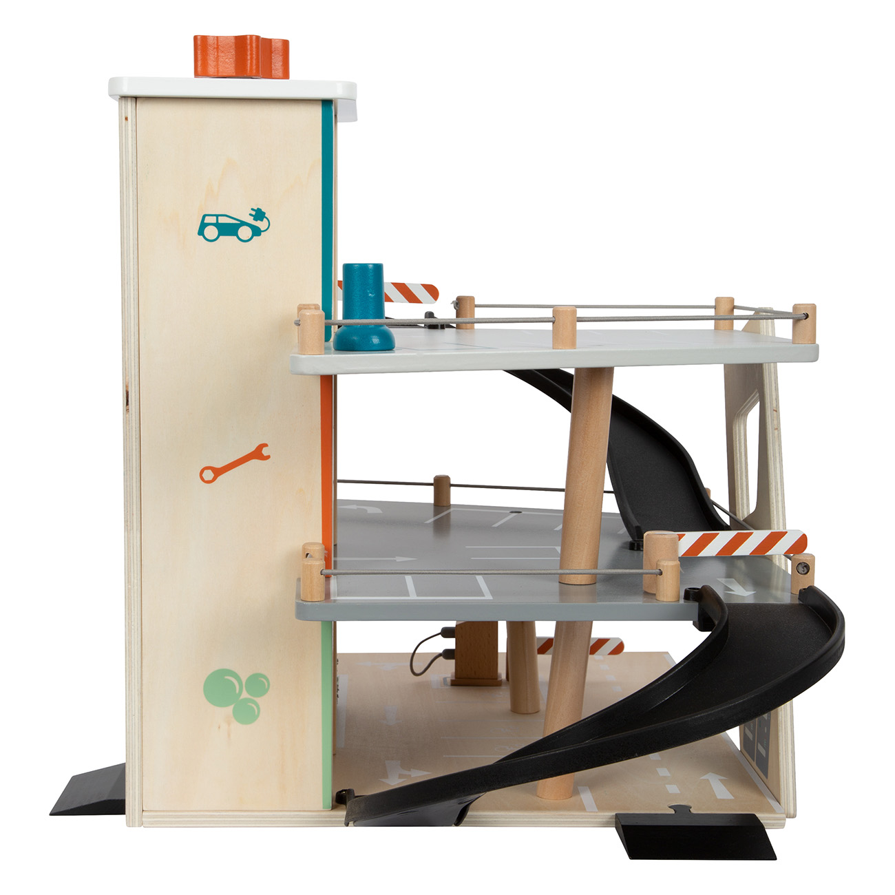 Ein hölzernes Spielzeug-Parkhaus mit mehreren Ebenen, Rampen und Parkplätzen für Spielzeugautos.