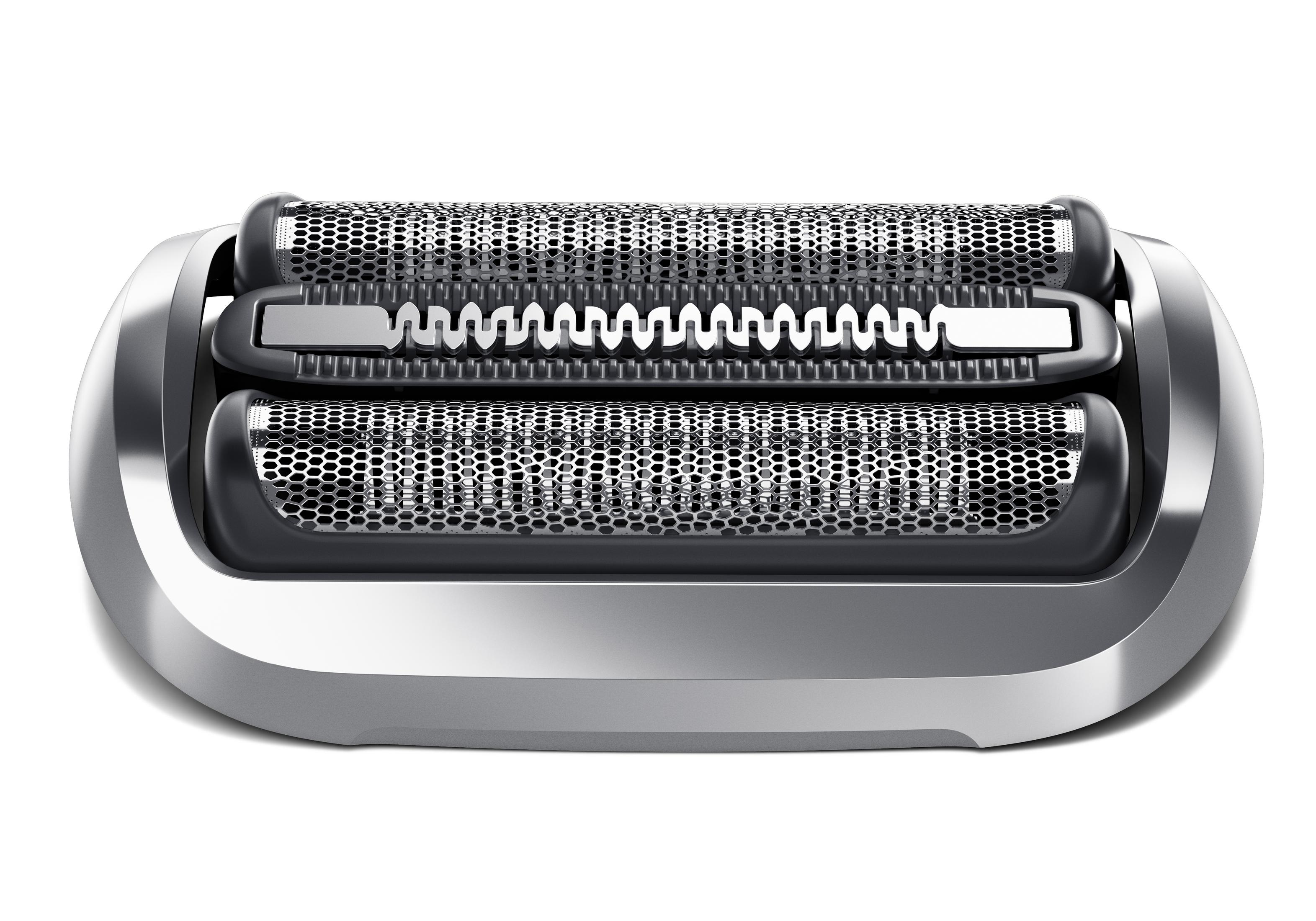 Zbliżenie srebrnej głowicy golarki elektrycznej z trzema szczelinowymi ostrzami.