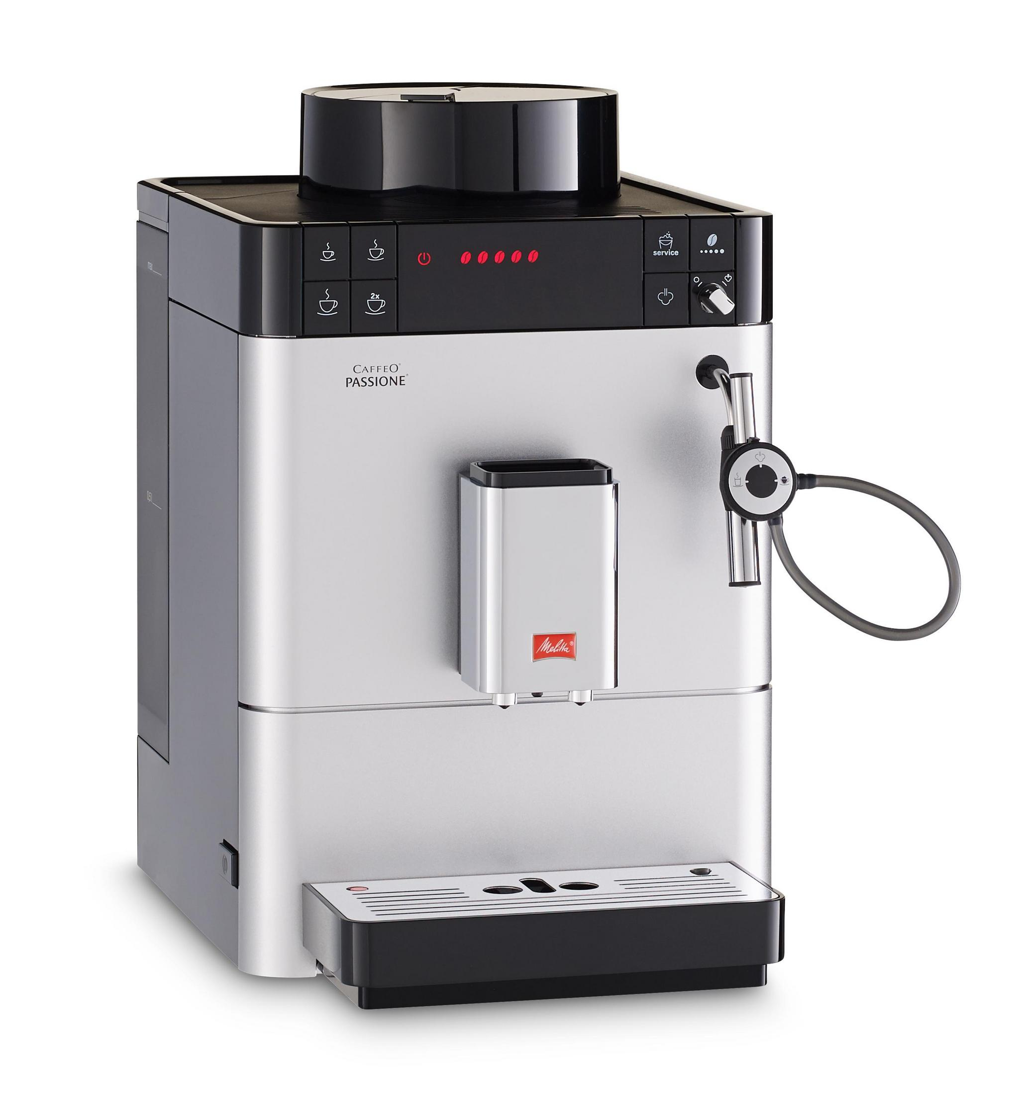 Machine à café Melitta Passione argentée et noire. Elle a des commandes tactiles et une buse à mousse de lait.