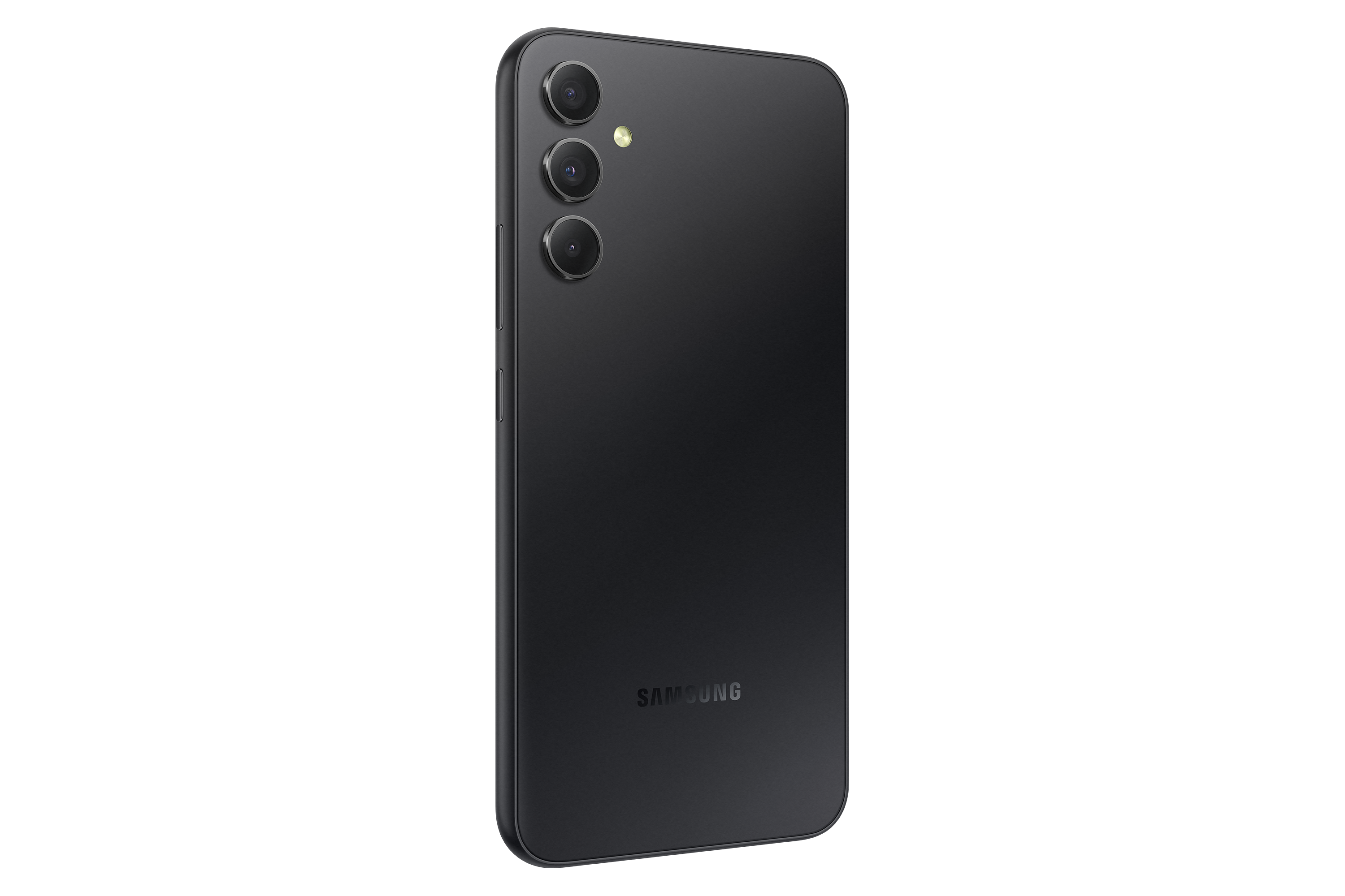 Een zwarte Samsung-telefoon met drie camera's aan de achterkant, op een zwarte achtergrond.