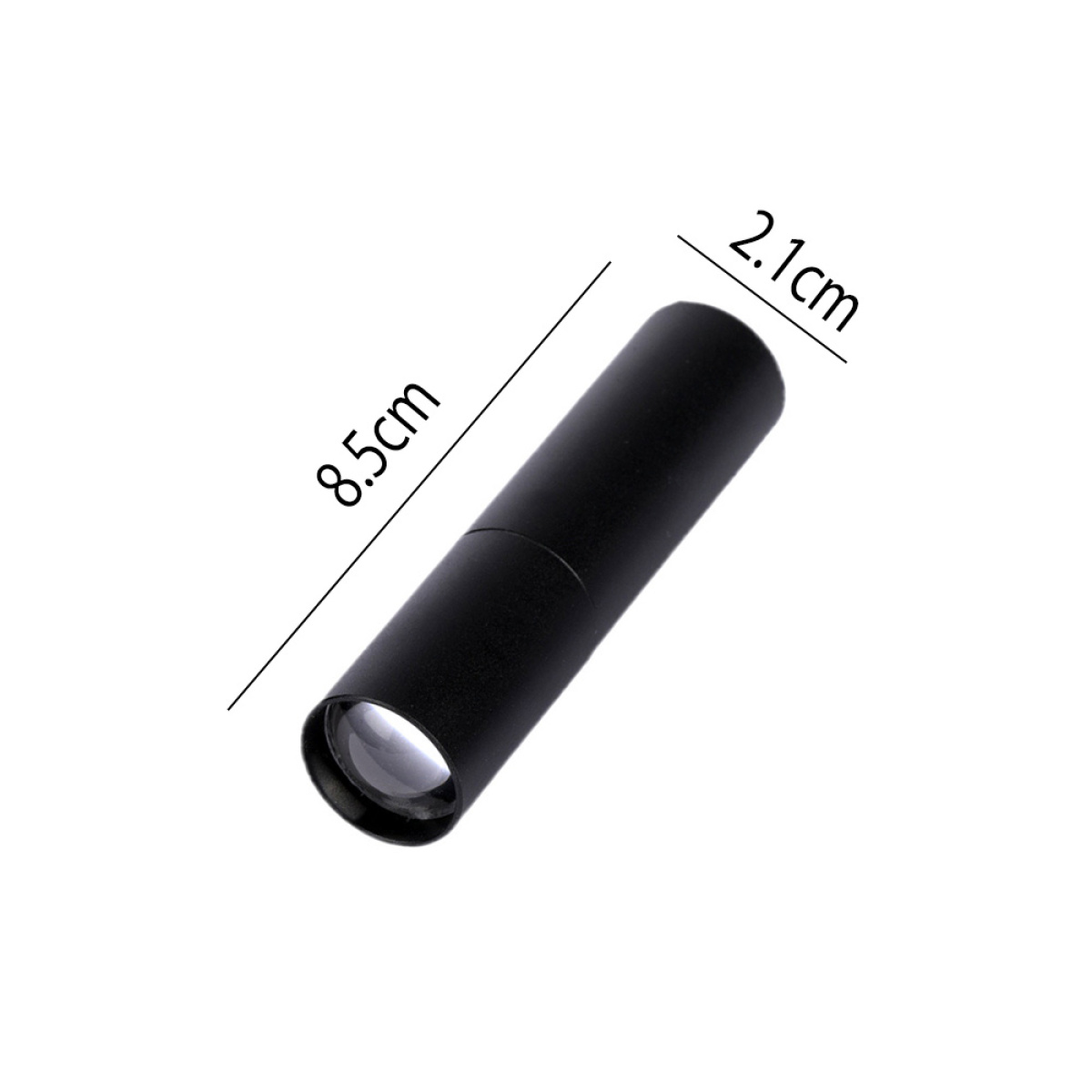 Schwarzes Rohr mit einer Linse an einem Ende. Maße: 8,5 cm lang, 2,1 cm breit.