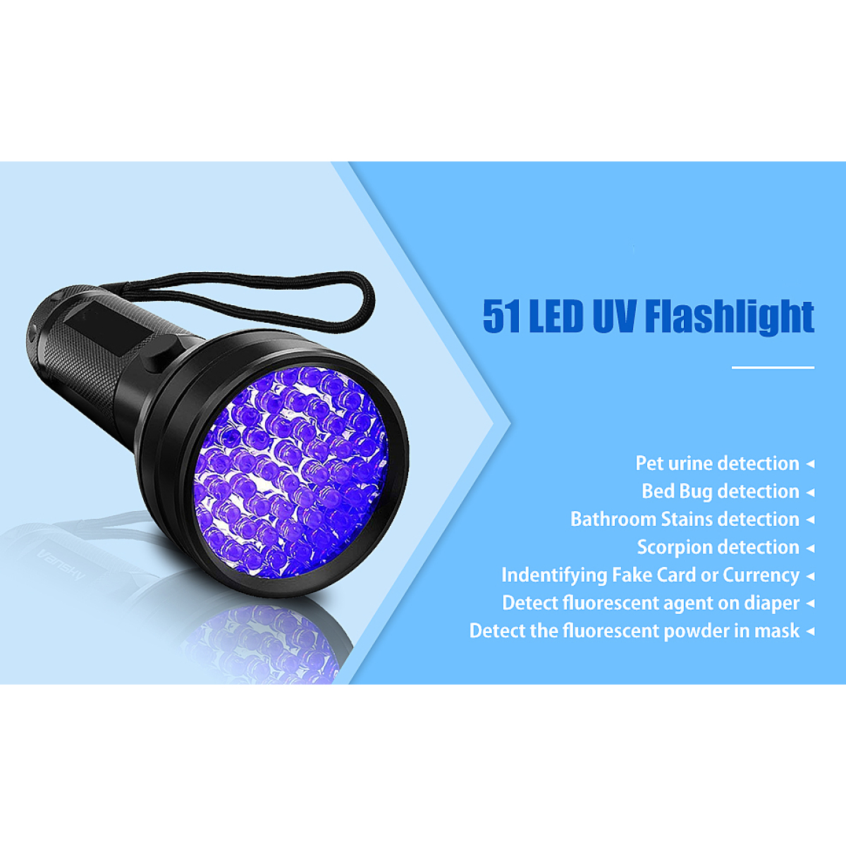 Eine schwarze UV-Taschenlampe mit 51 LEDs, mit blauem Licht, das auf eine Oberfläche scheint.