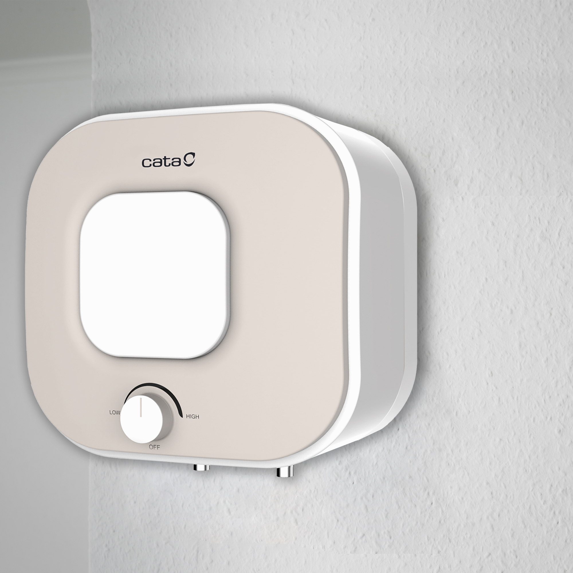 Un calentador de agua blanco y beige, montado en una pared blanca, con un mando de control.