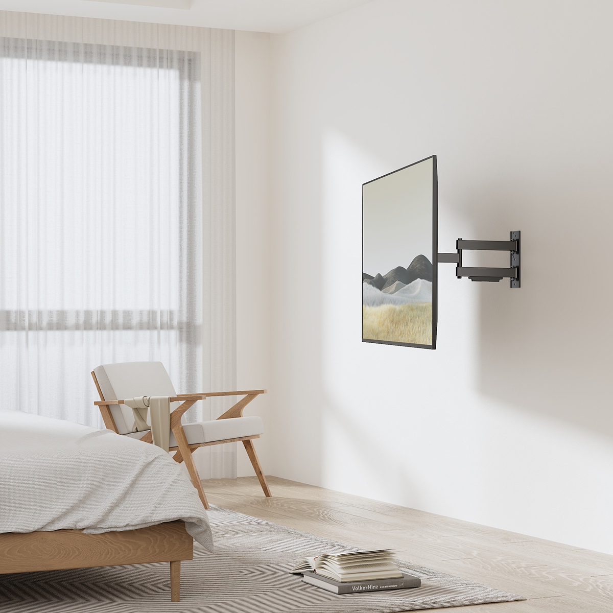 Wandmontierter Fernseher mit Gemäldeszene, weiße Wand, Stuhl und Buch auf dem Boden.