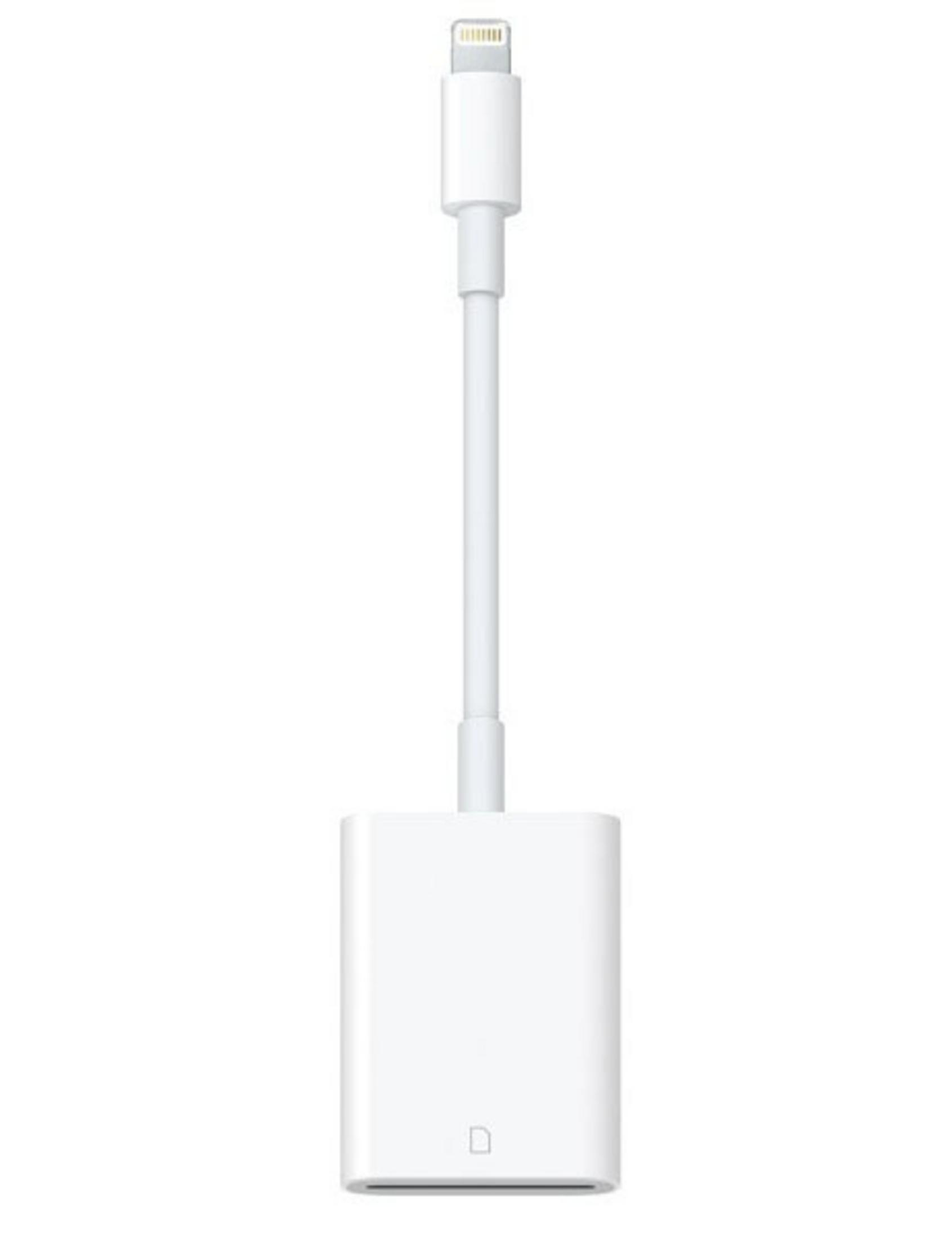 Weißer Lightning-zu-USB-Adapter mit weißem Kabel. Isoliert auf Weiß.