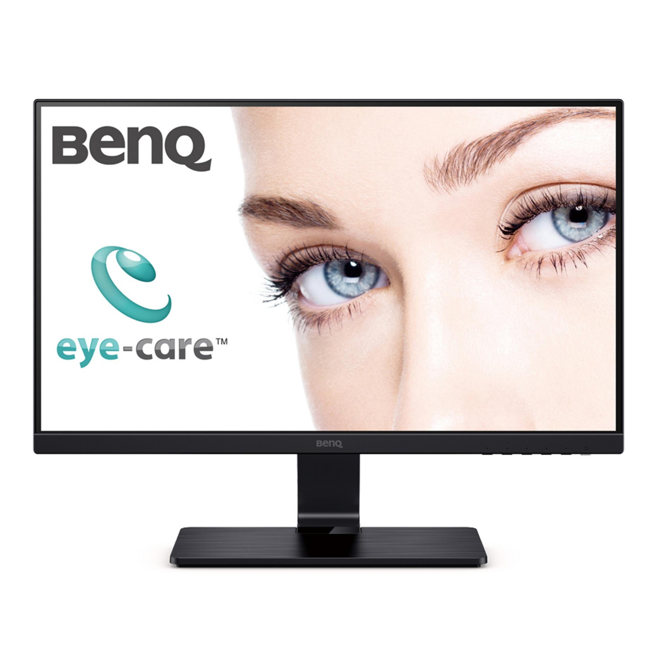 Monitor BenQ eye-care nero che mostra gli occhi di una donna. Il logo BenQ è anche sullo schermo.