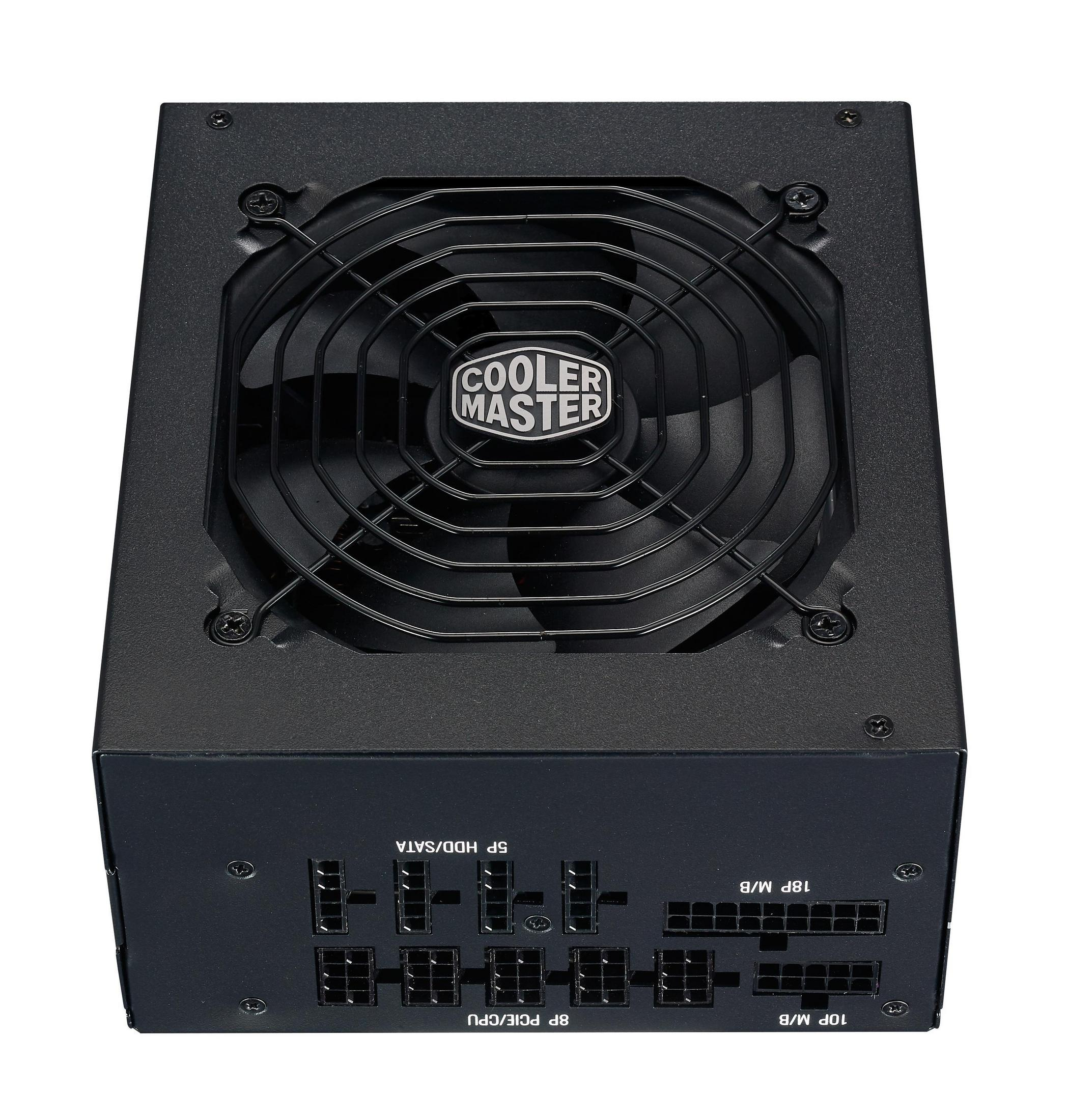 Ein schwarzes Cooler Master Netzteil mit sichtbarem Lüfter.