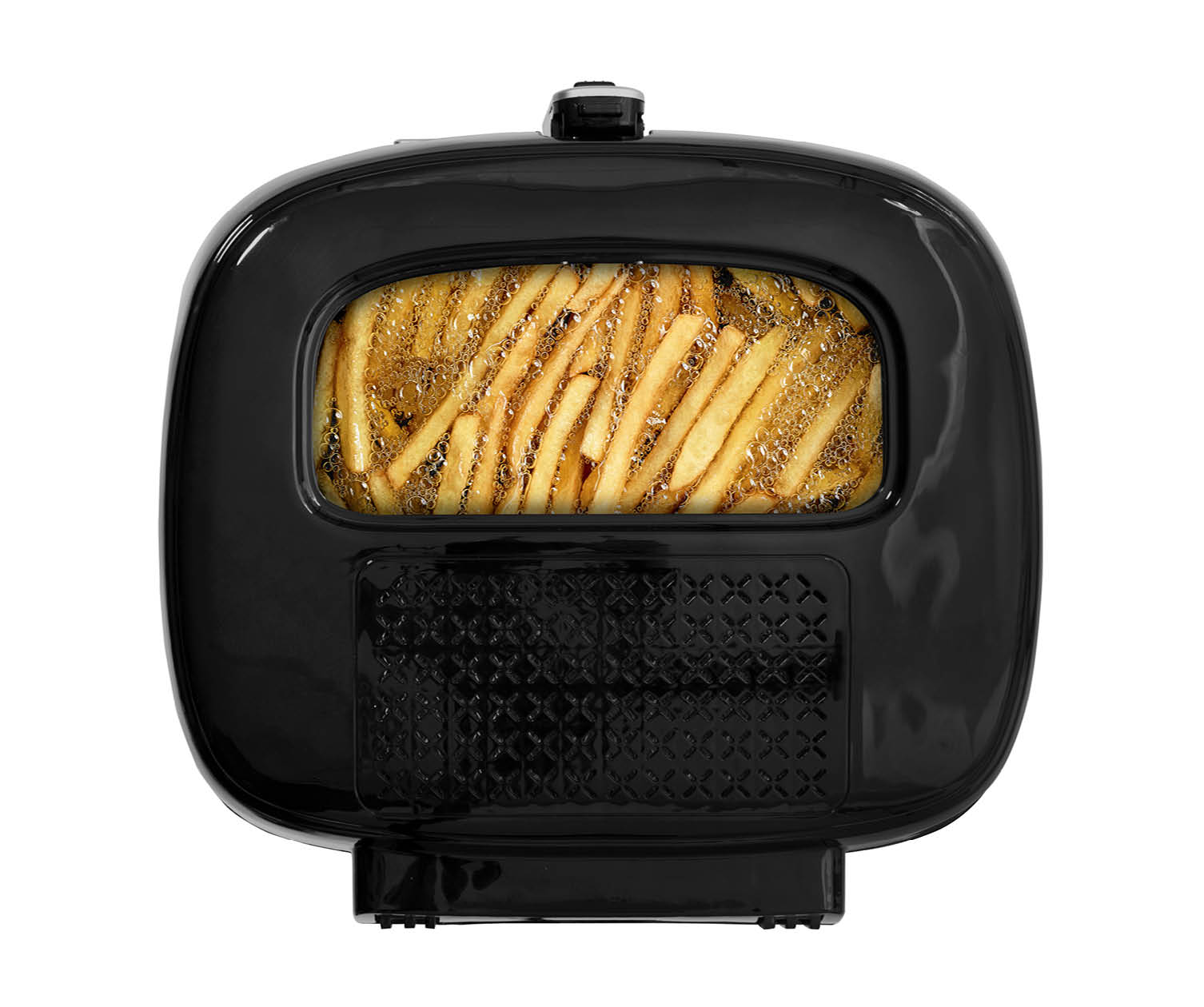 Schwarze Heißluftfritteuse gefüllt mit Pommes Frites, Draufsicht. Die Friteuse steht auf weißem Hintergrund.