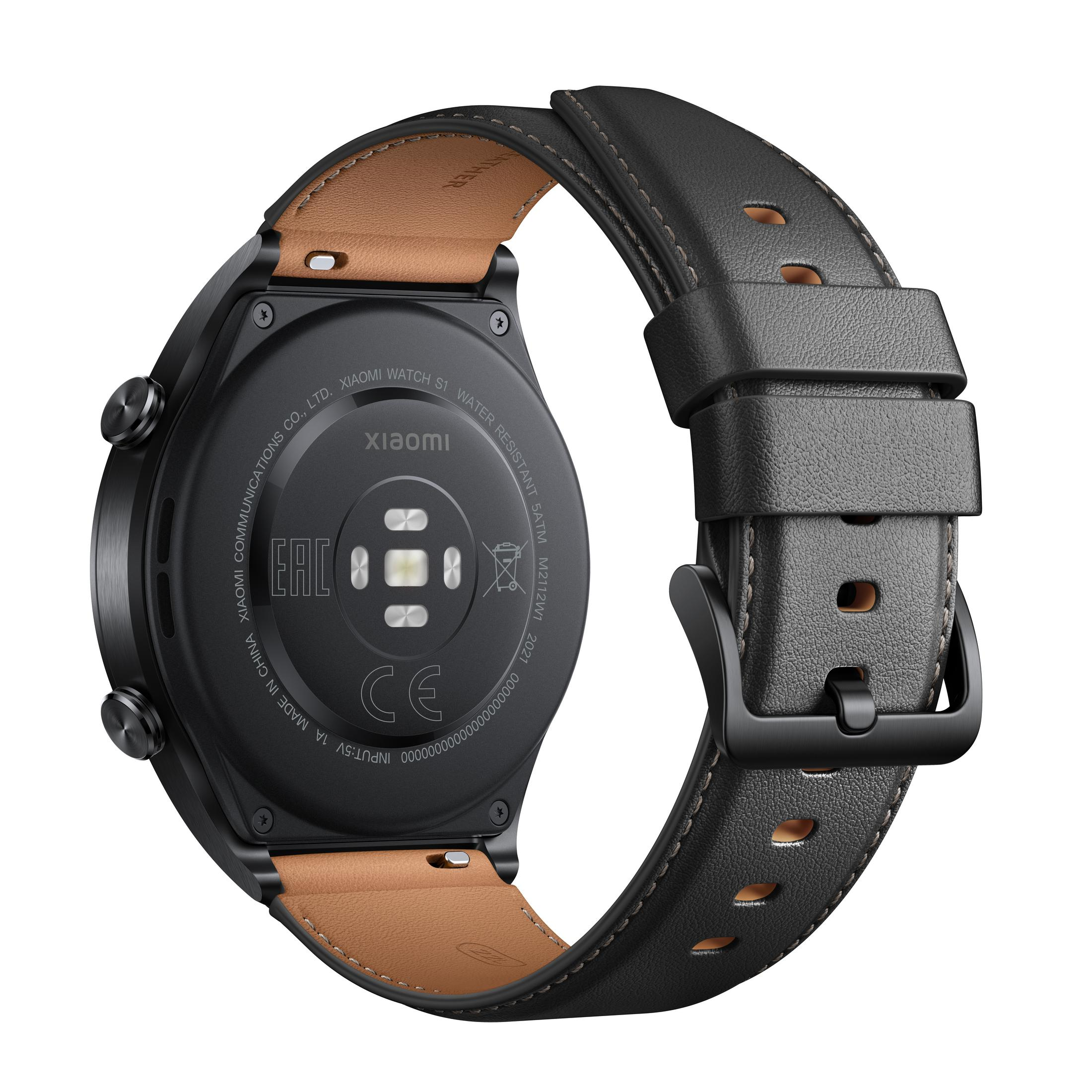 Die Rückseite einer schwarzen Smartwatch mit Lederarmband. Das Armband hat eine Schnalle.
