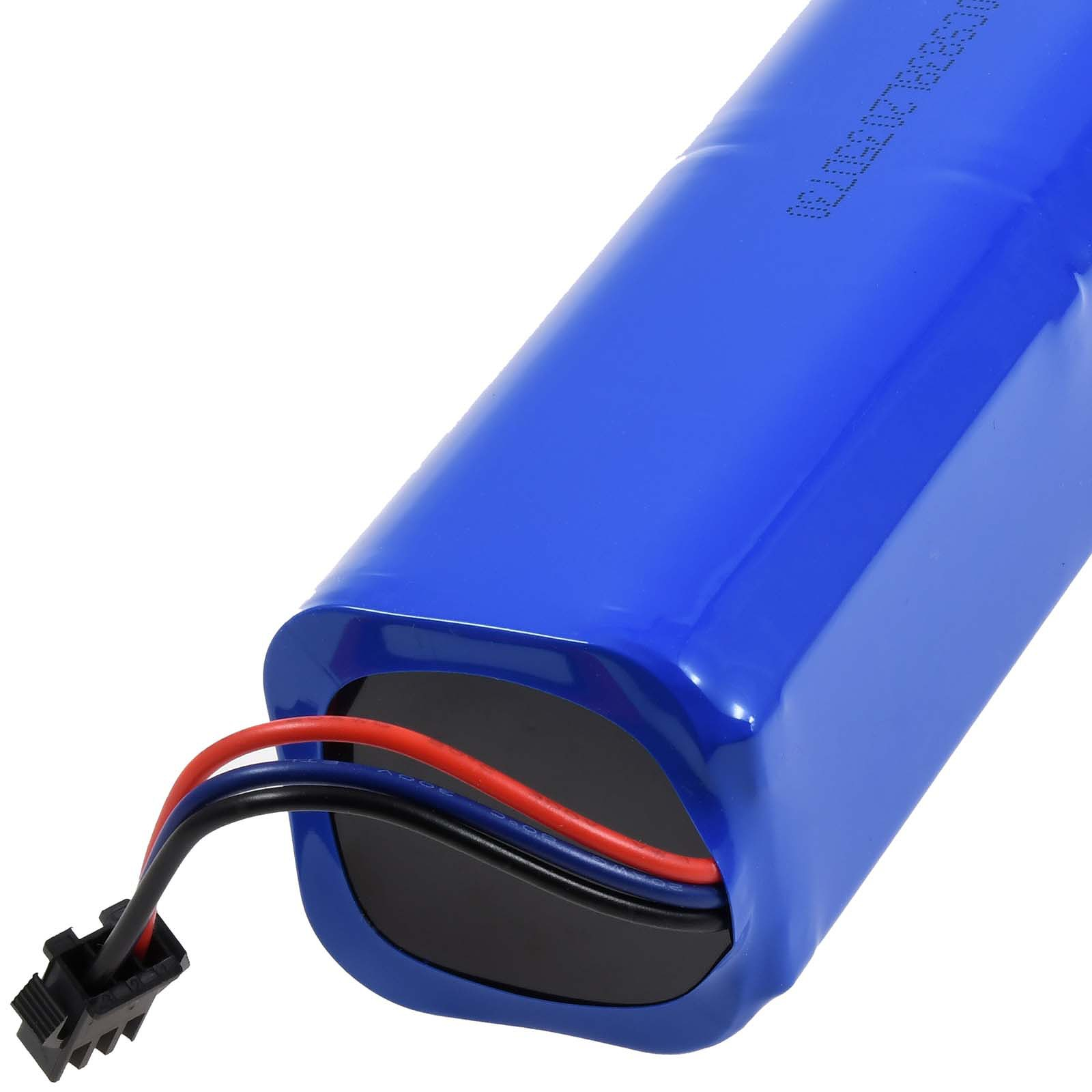Blaue Batterie mit Stecker und Drähten. Draufsicht.