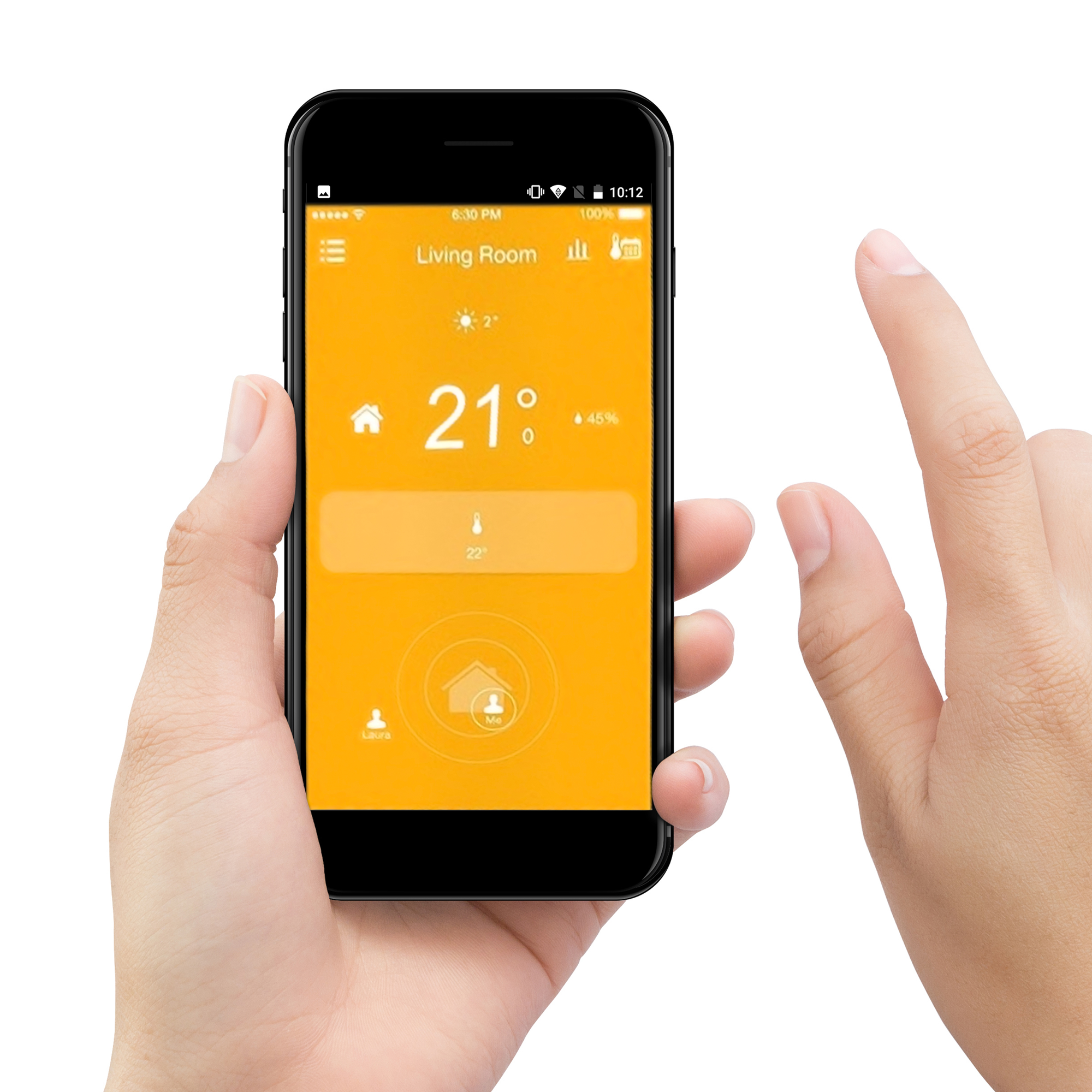 Hand, die ein Telefon hält, das eine Smart-Home-App anzeigt.
