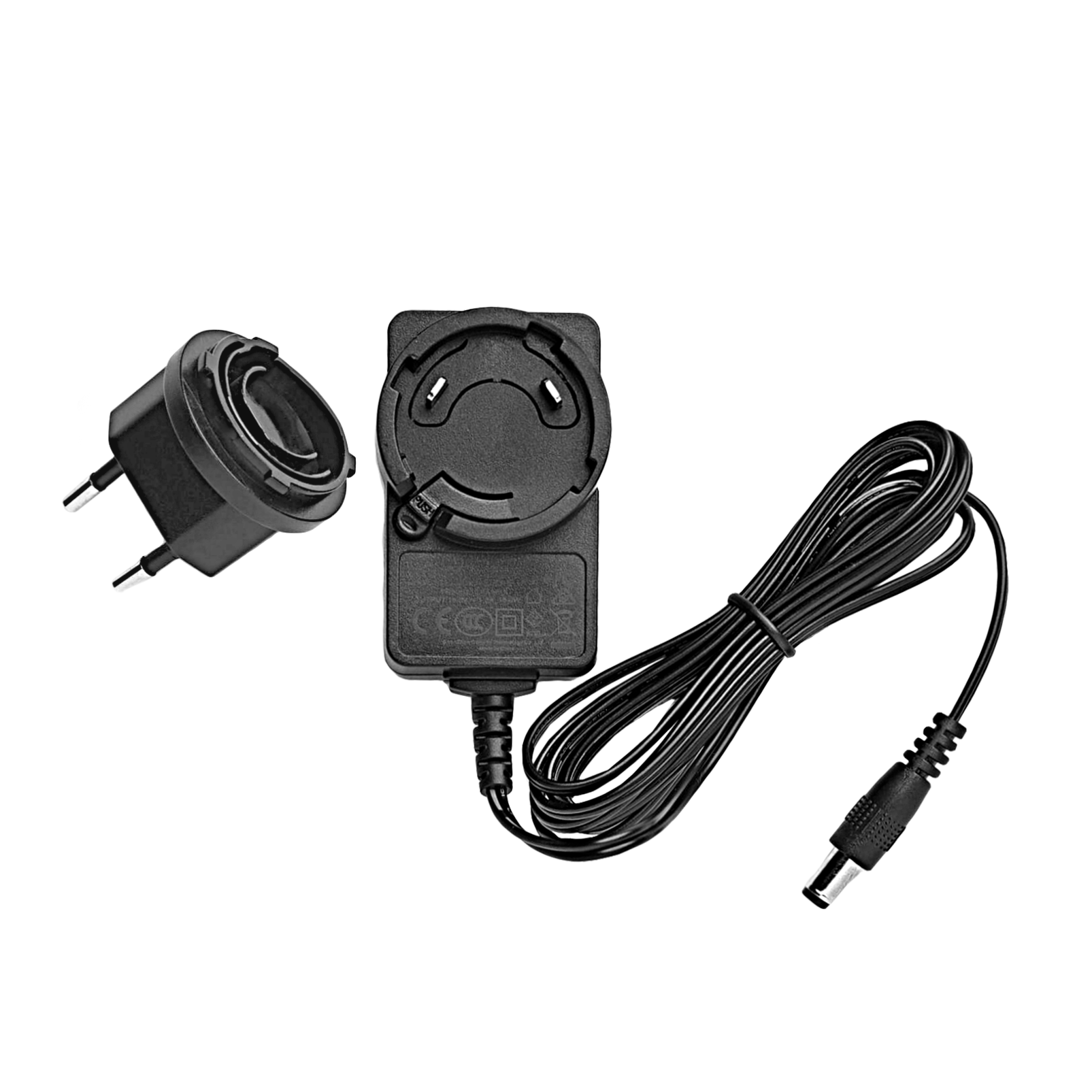 Un adaptador de corriente negro con un cable negro y un enchufe.