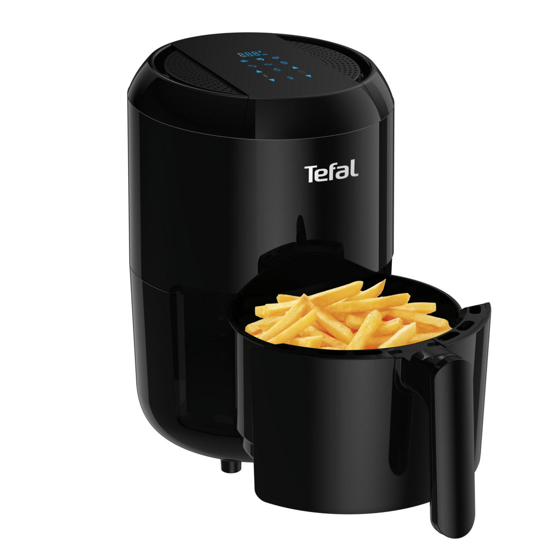 Schwarze Heißluftfritteuse mit einem Korb Pommes Frites.