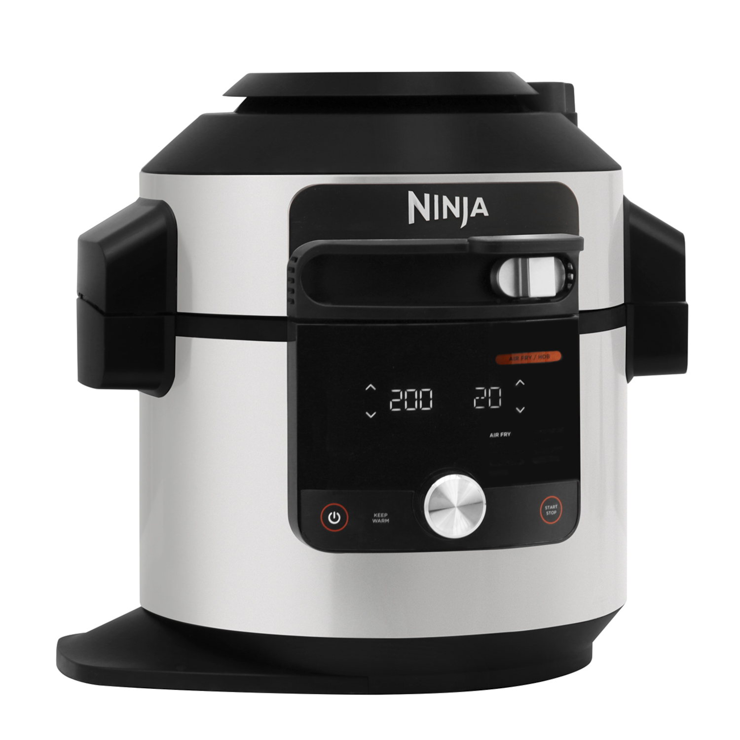 Een zilveren en zwarte Ninja airfryer met bedieningspaneel, op een witte achtergrond.