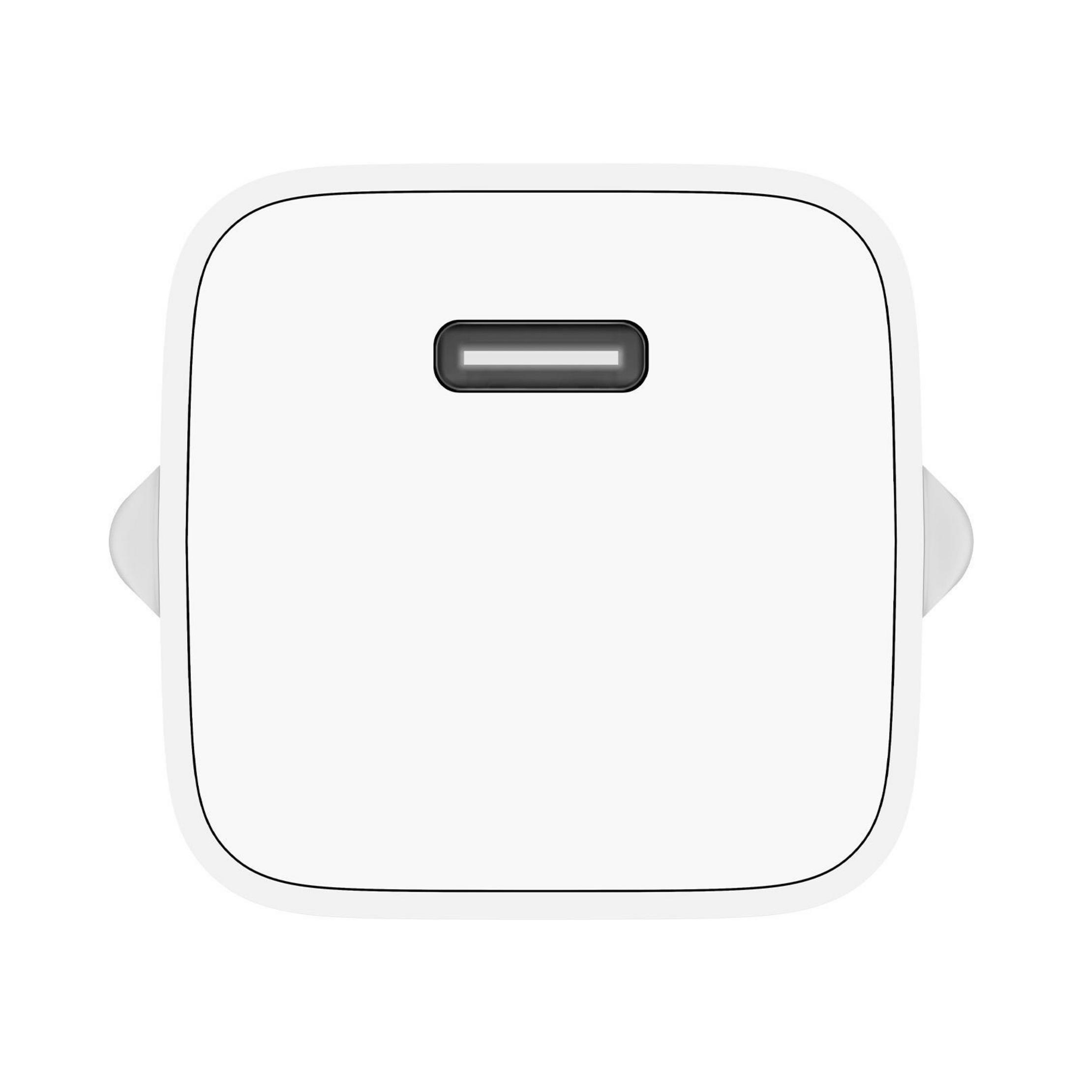 Un adaptador de corriente cuadrado blanco con puerto USB-C negro, aislado sobre fondo blanco.