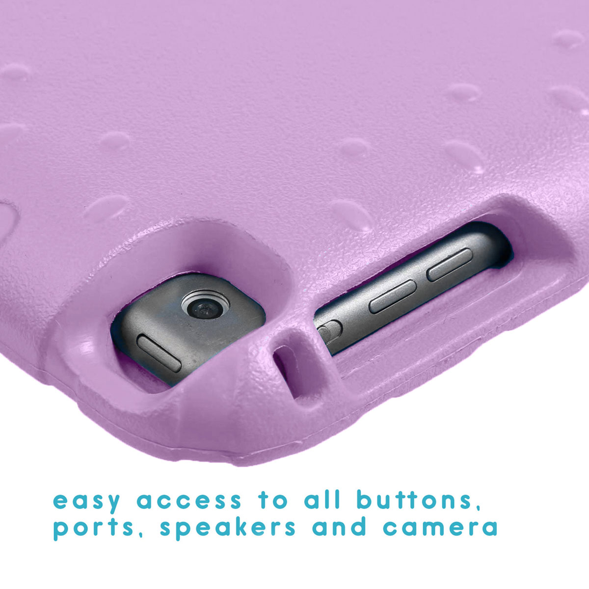 Housse de tablette violette avec découpes pour caméra, ports et boutons.