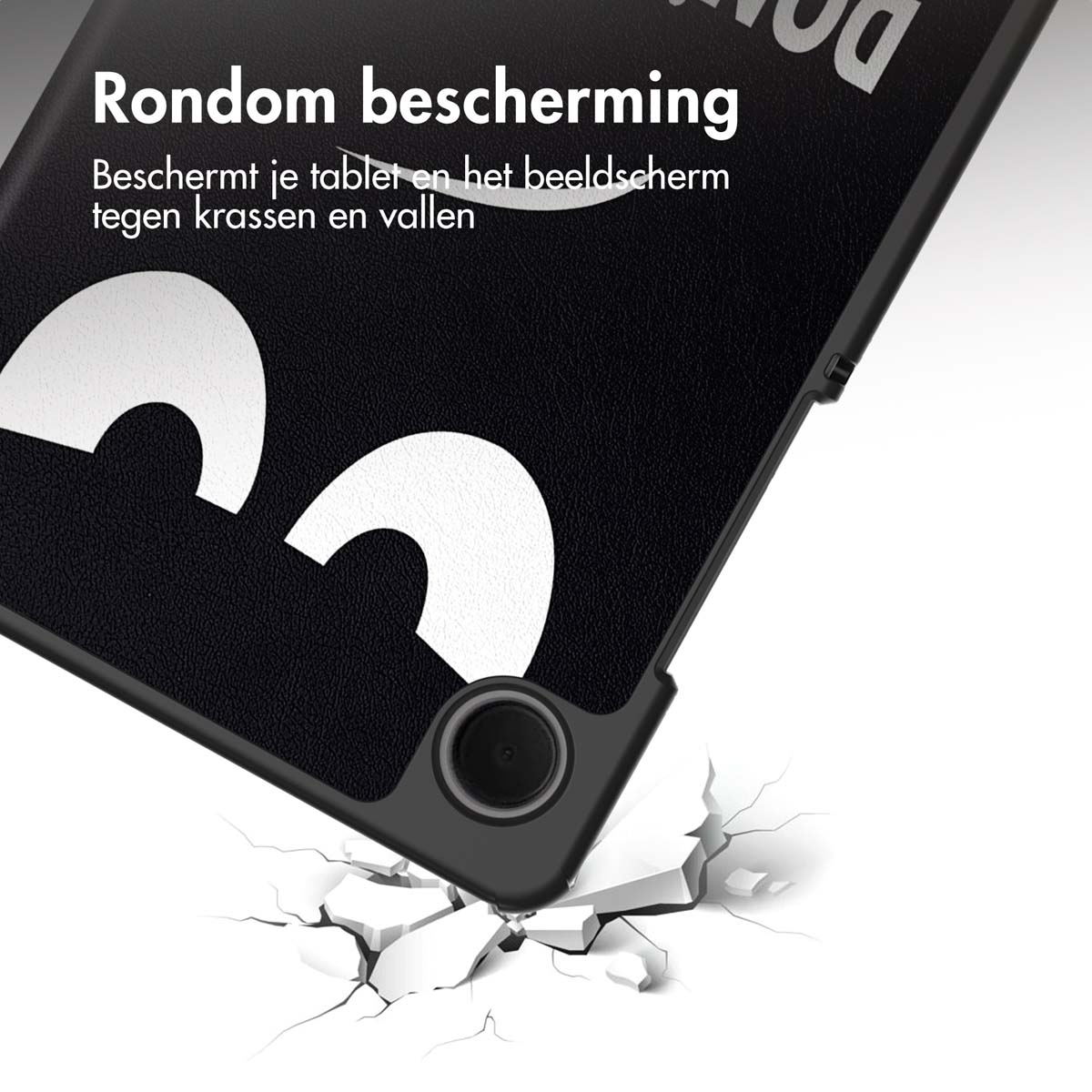 Coque de tablette noire avec impression blanche tombant sur des éclats blancs.