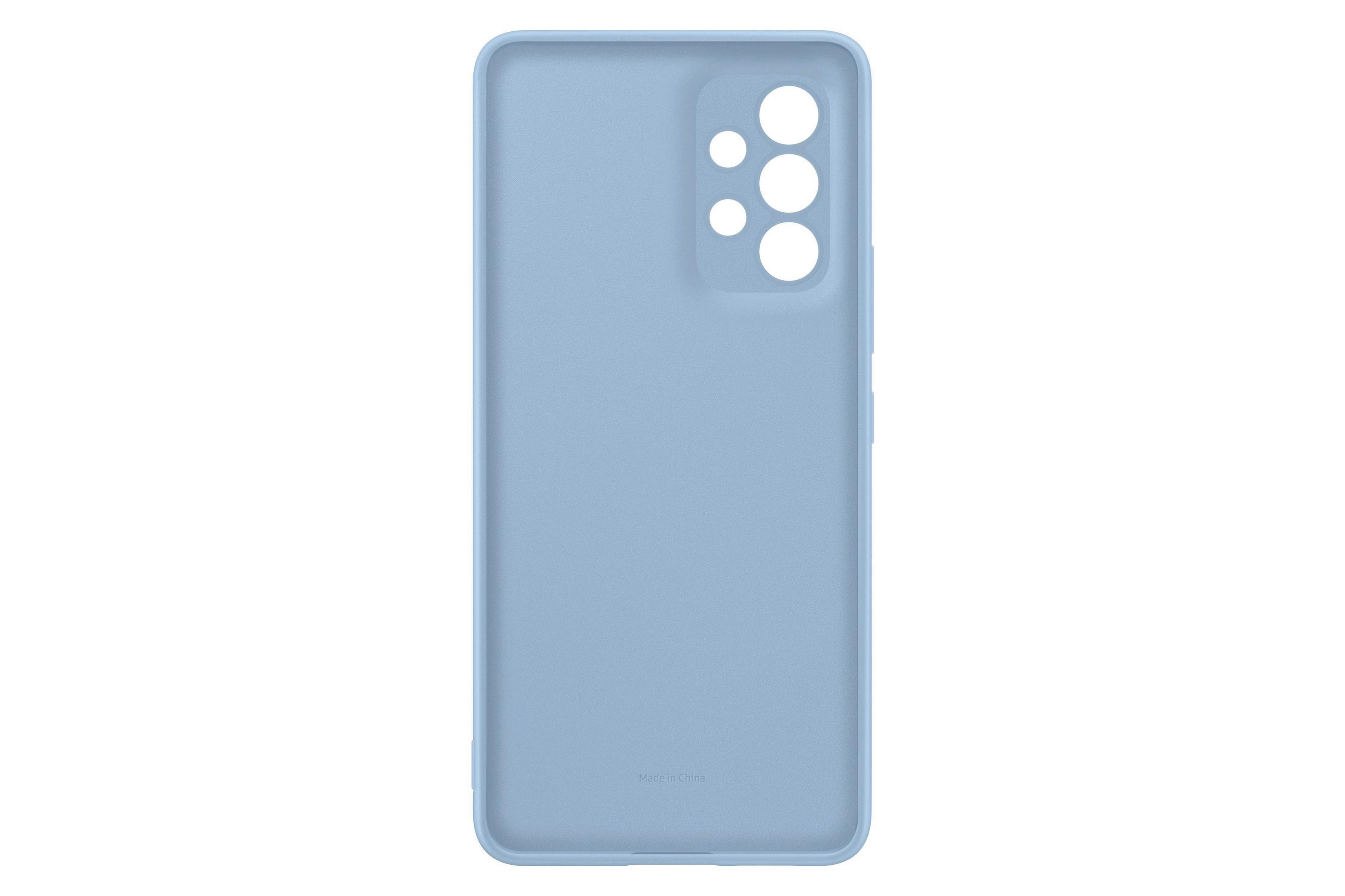Custodia per telefono azzurra. La custodia ha una superficie liscia. Tre fori per la fotocamera sul retro.
