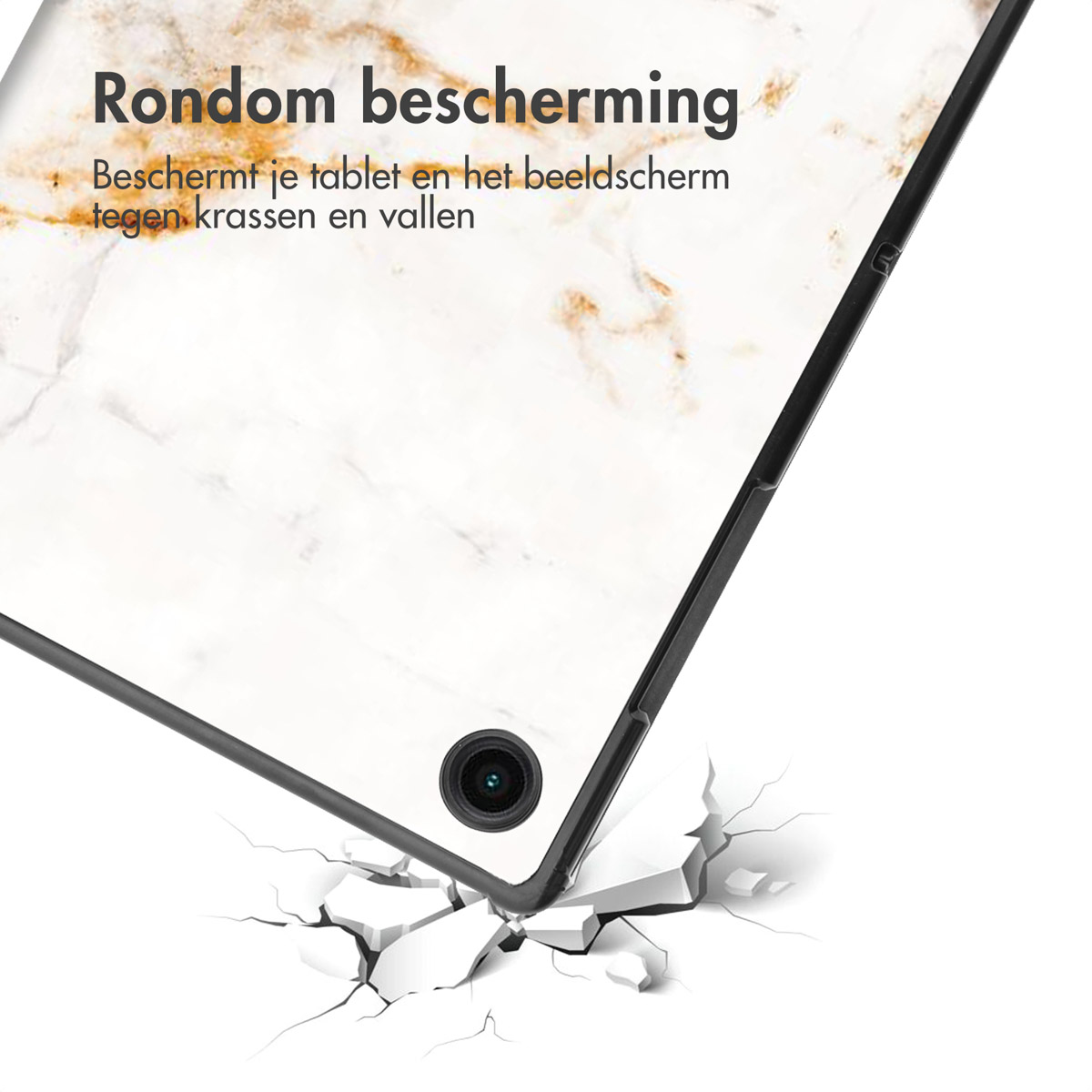 Tablette dans un étui, avec un design en marbre. La tablette est posée sur une surface avec des fissures.