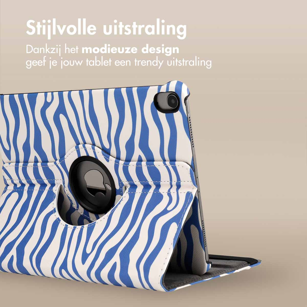 Étui de tablette avec un motif zébré, ouvert avec la tablette à l'intérieur. L'étui est ouvert.